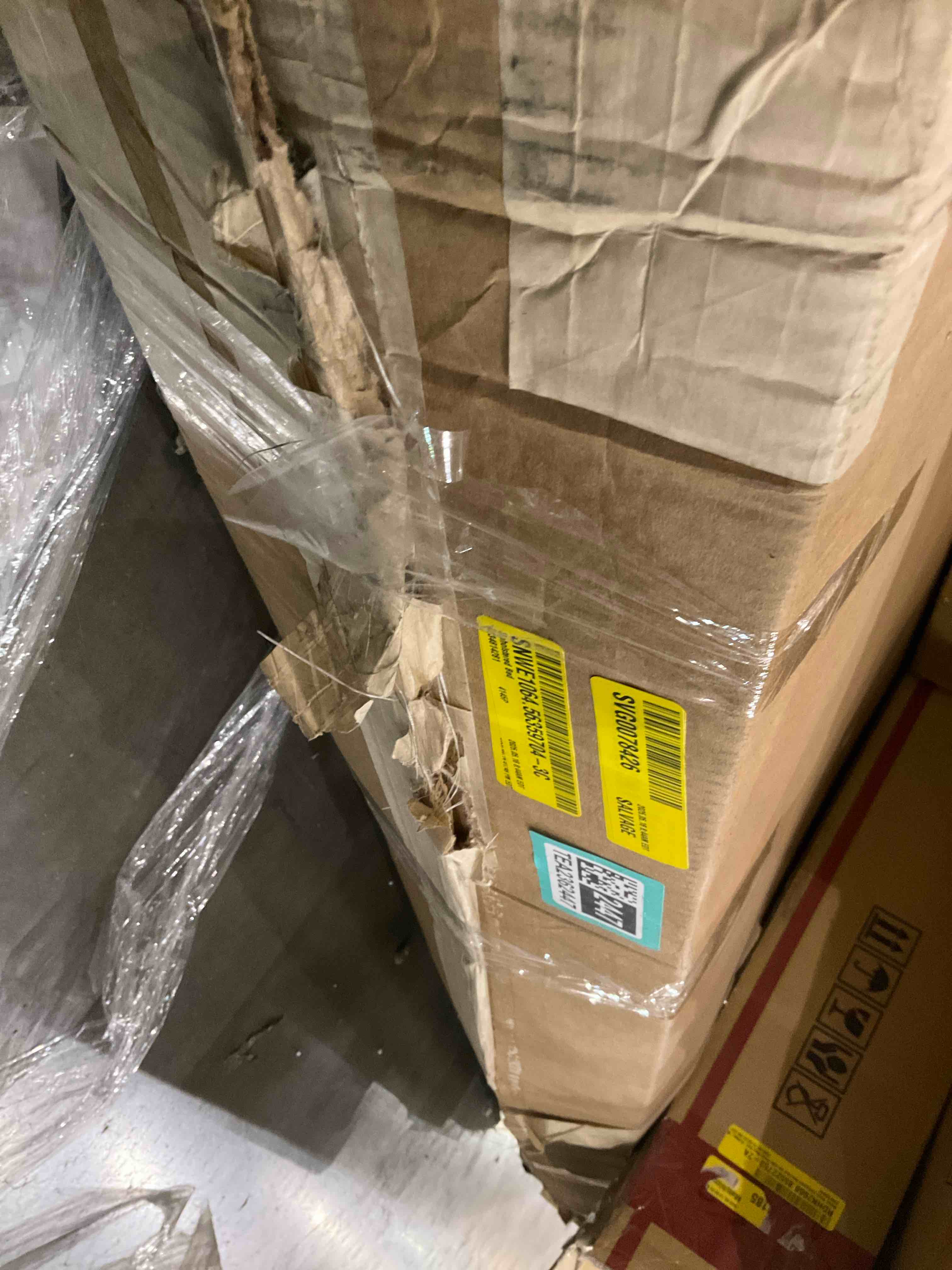 https://s3.amazonaws.com/lotting-images-prod/bidfta/TEA2362447_1750246215179.jpeg