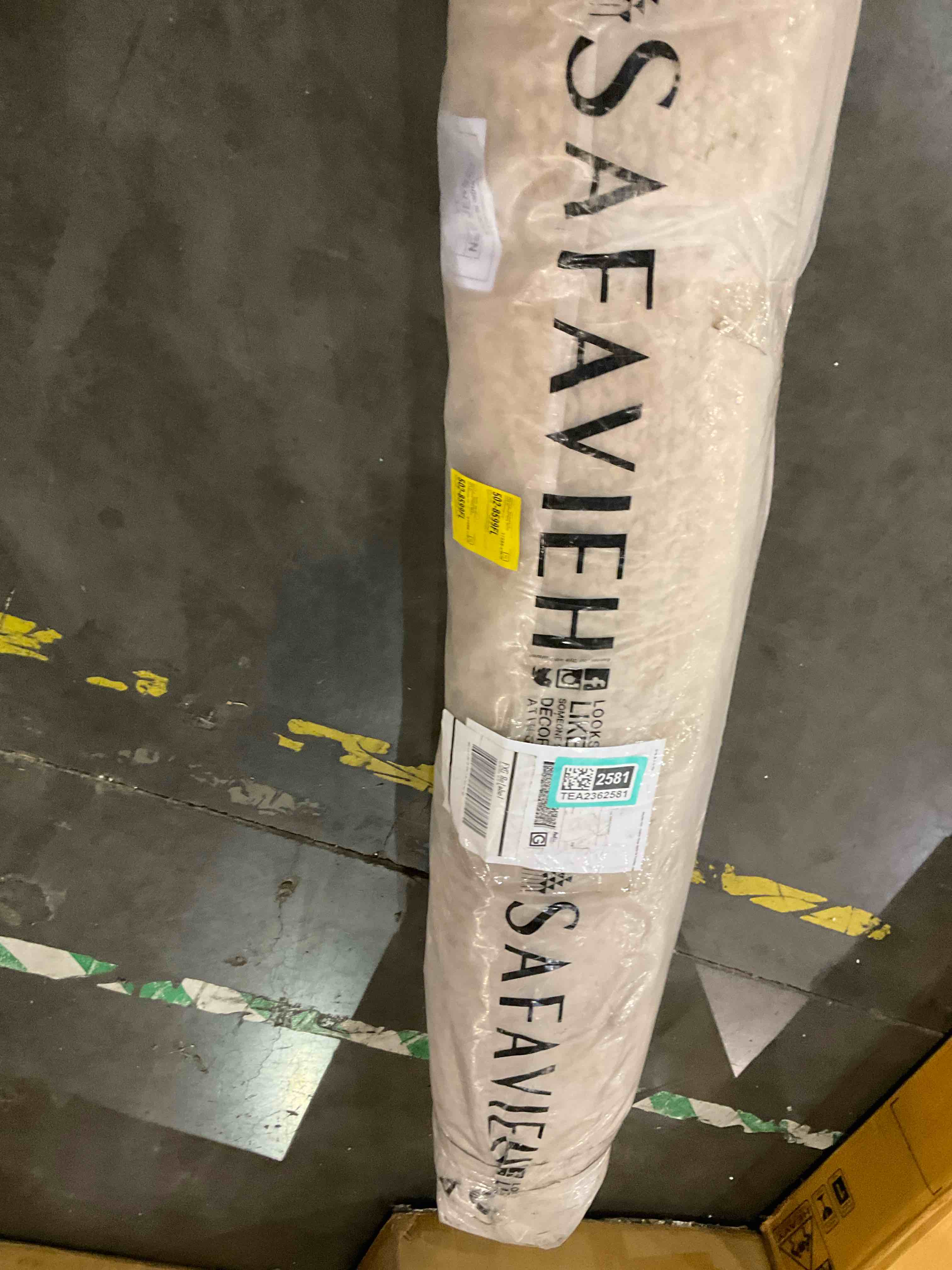 Natural Fiber Handwoven Jute Geometric Indoor Use Only Rug