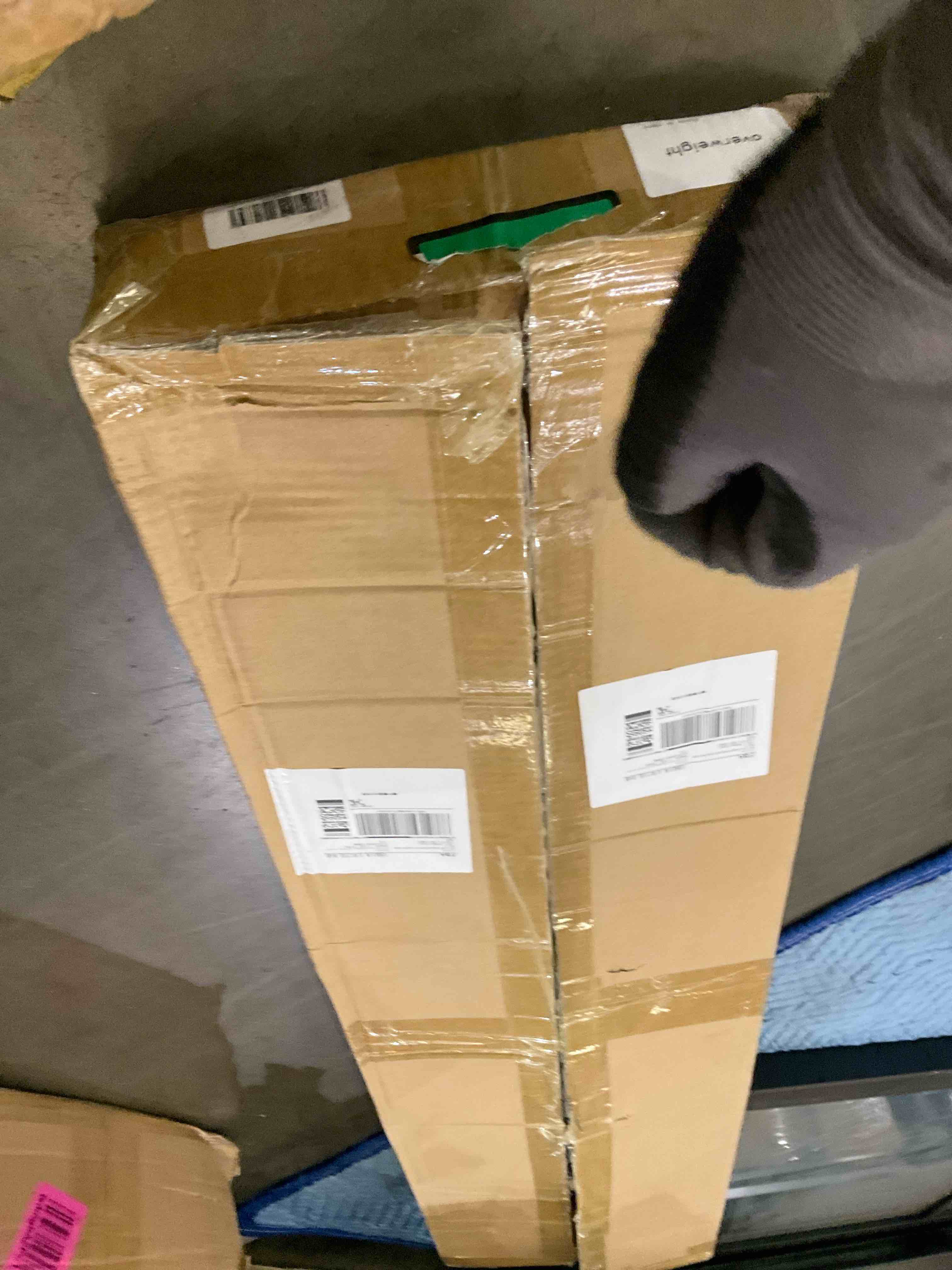 https://s3.amazonaws.com/lotting-images-prod/bidfta/TEA2362910_1750432046542.jpeg