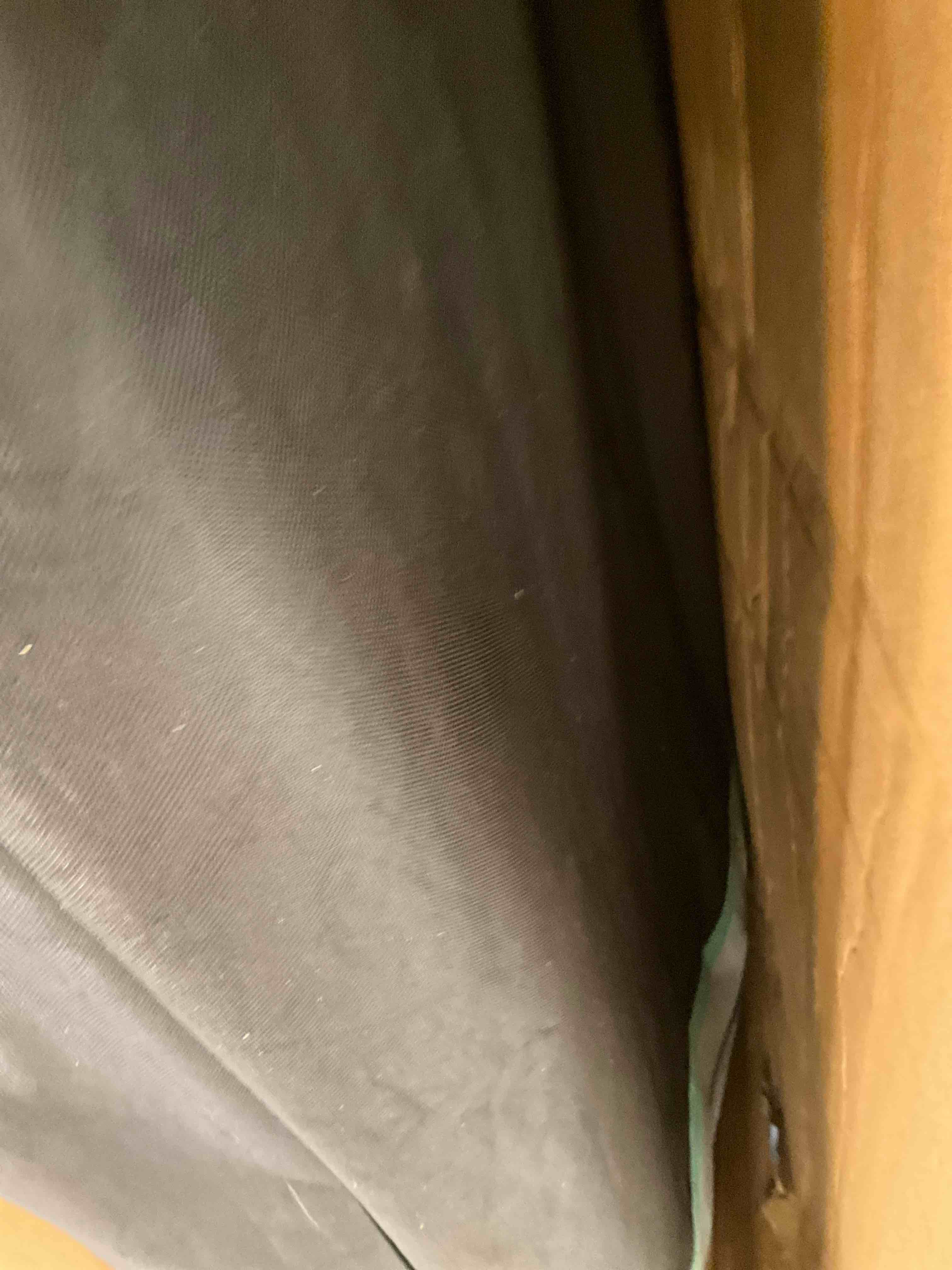 https://s3.amazonaws.com/lotting-images-prod/bidfta/TEA2363004_1750445011519.jpeg