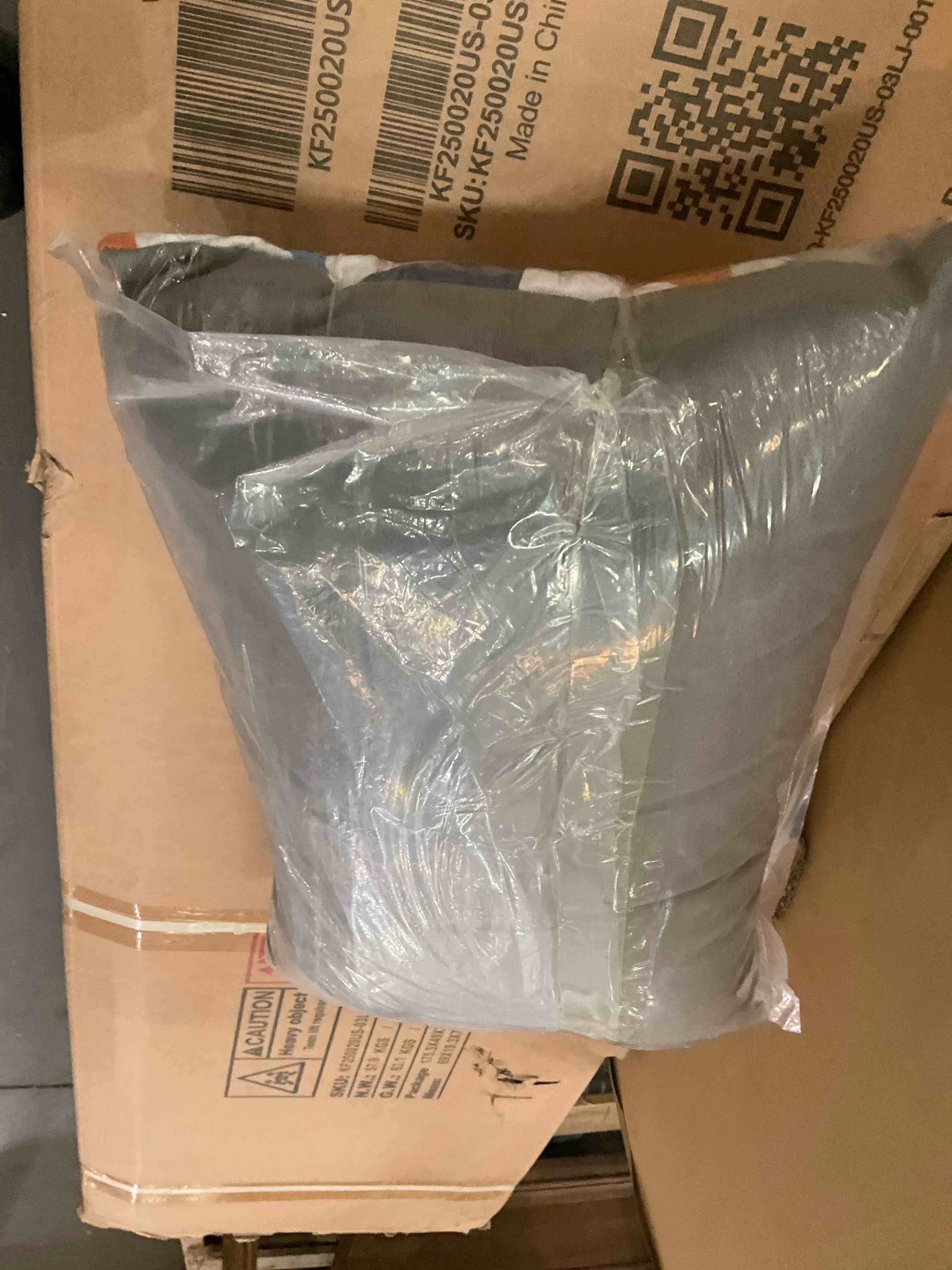 https://s3.amazonaws.com/lotting-images-prod/bidfta/TEA2363277_1750775377710.jpeg