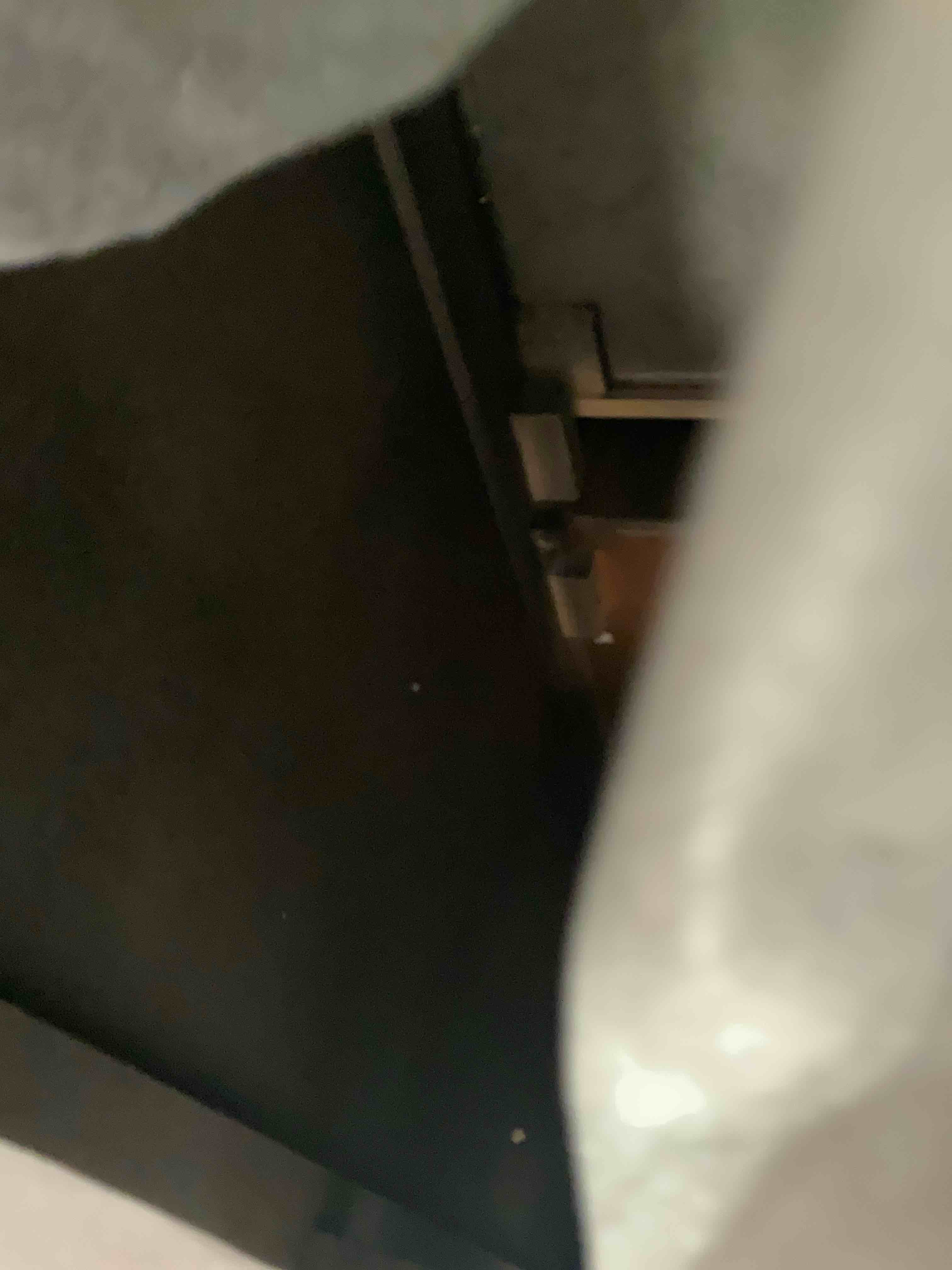 https://s3.amazonaws.com/lotting-images-prod/bidfta/TEA2363300_1750780361844.jpeg