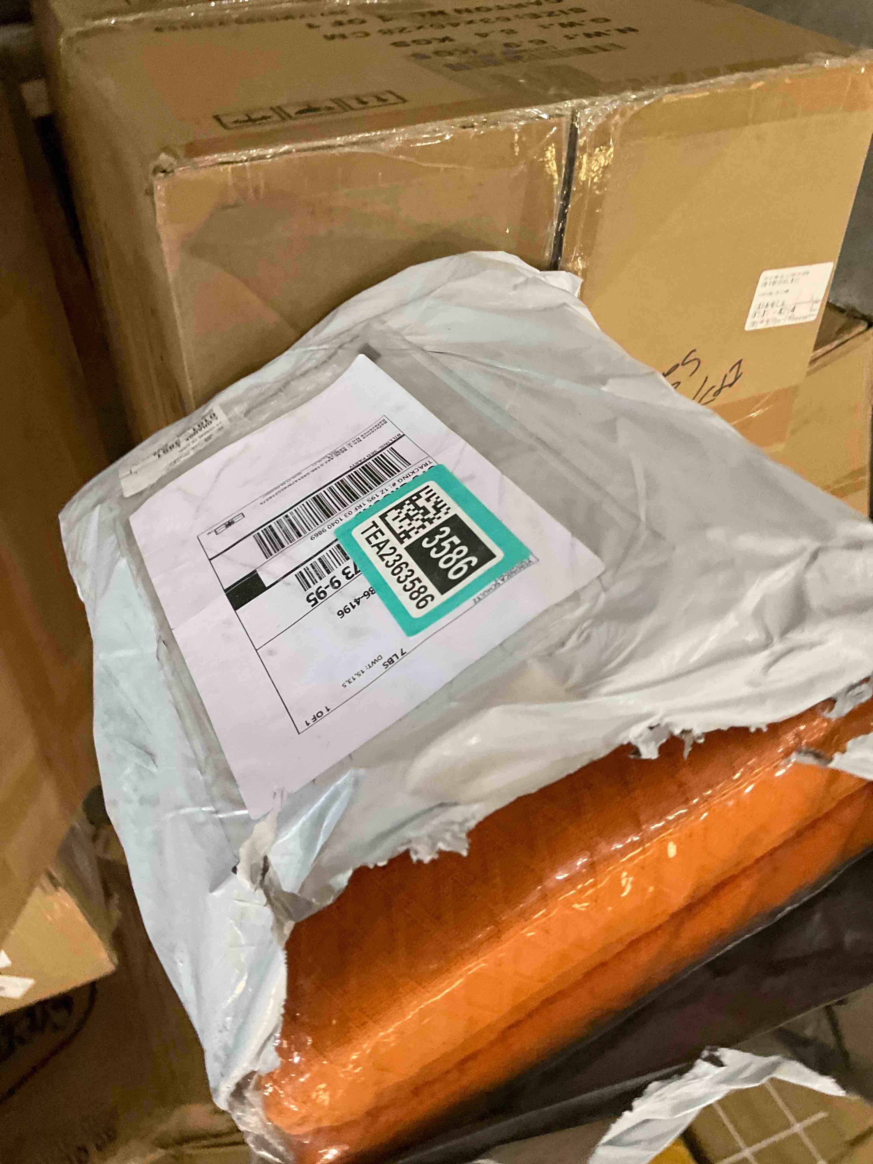 https://s3.amazonaws.com/lotting-images-prod/bidfta/TEA2363586_1750877883473.jpeg