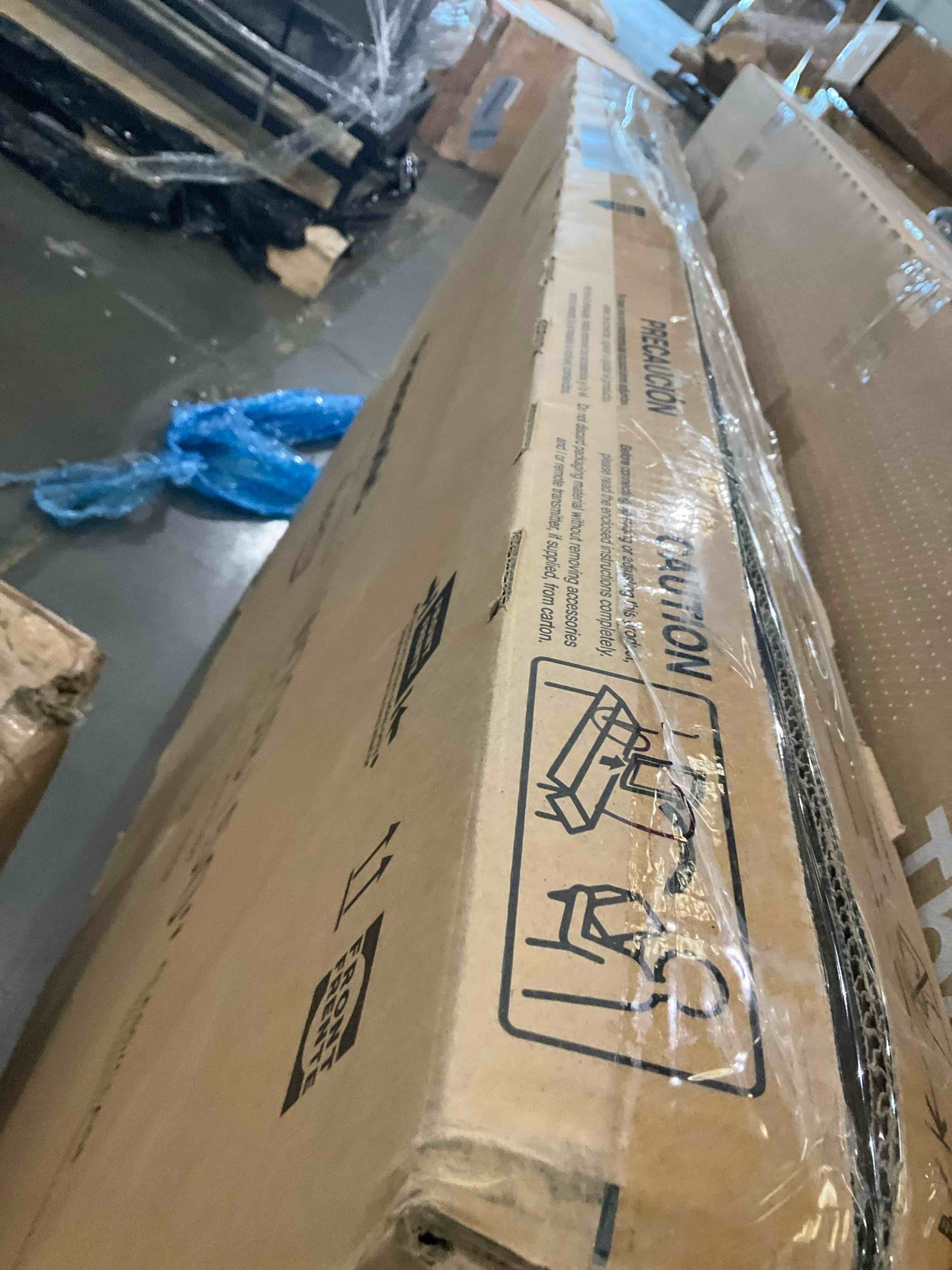 https://s3.amazonaws.com/lotting-images-prod/bidfta/TEA2363831_1750952293847.jpeg