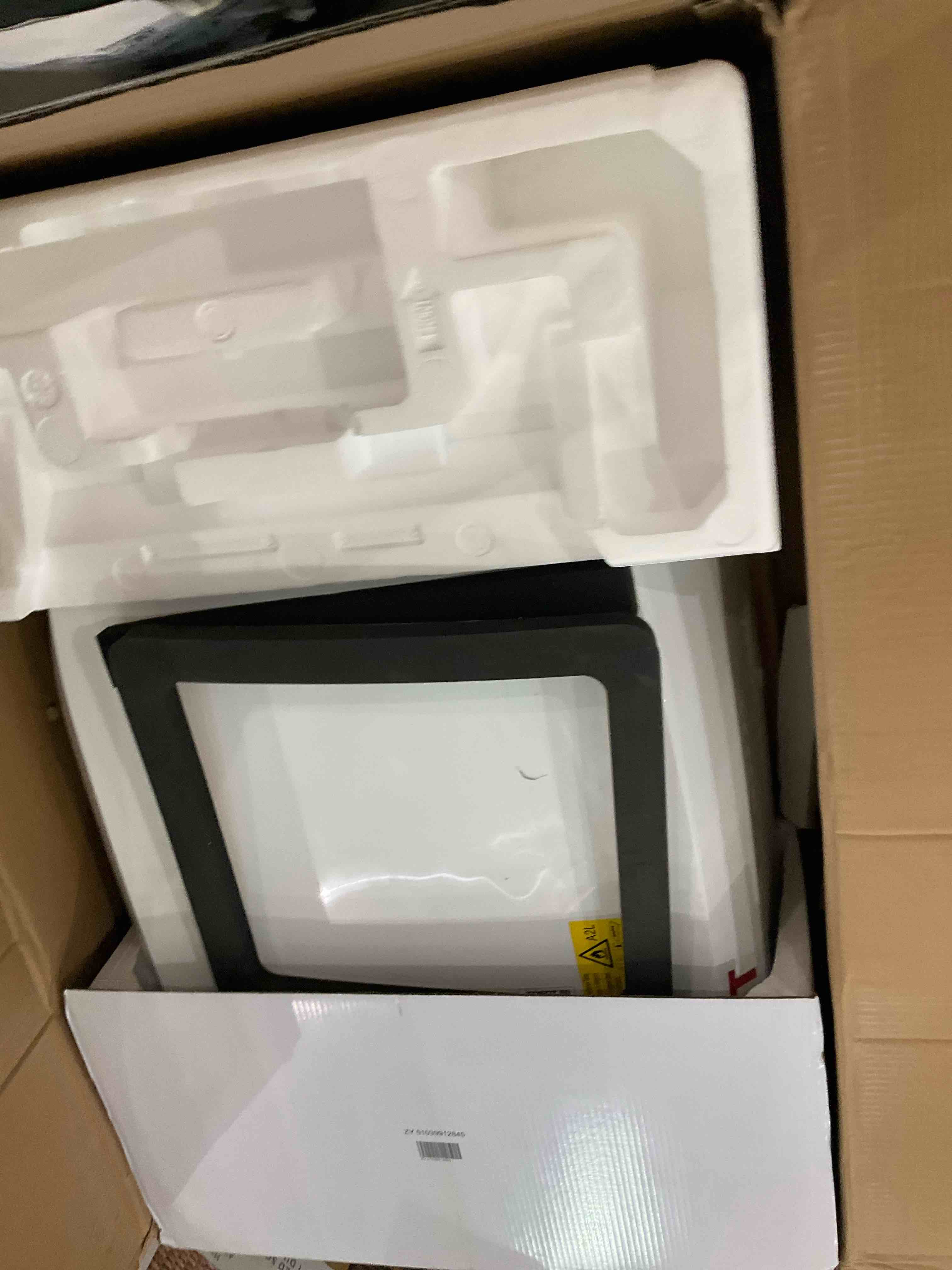 https://s3.amazonaws.com/lotting-images-prod/bidfta/TEA2363953_1751027667616.jpeg