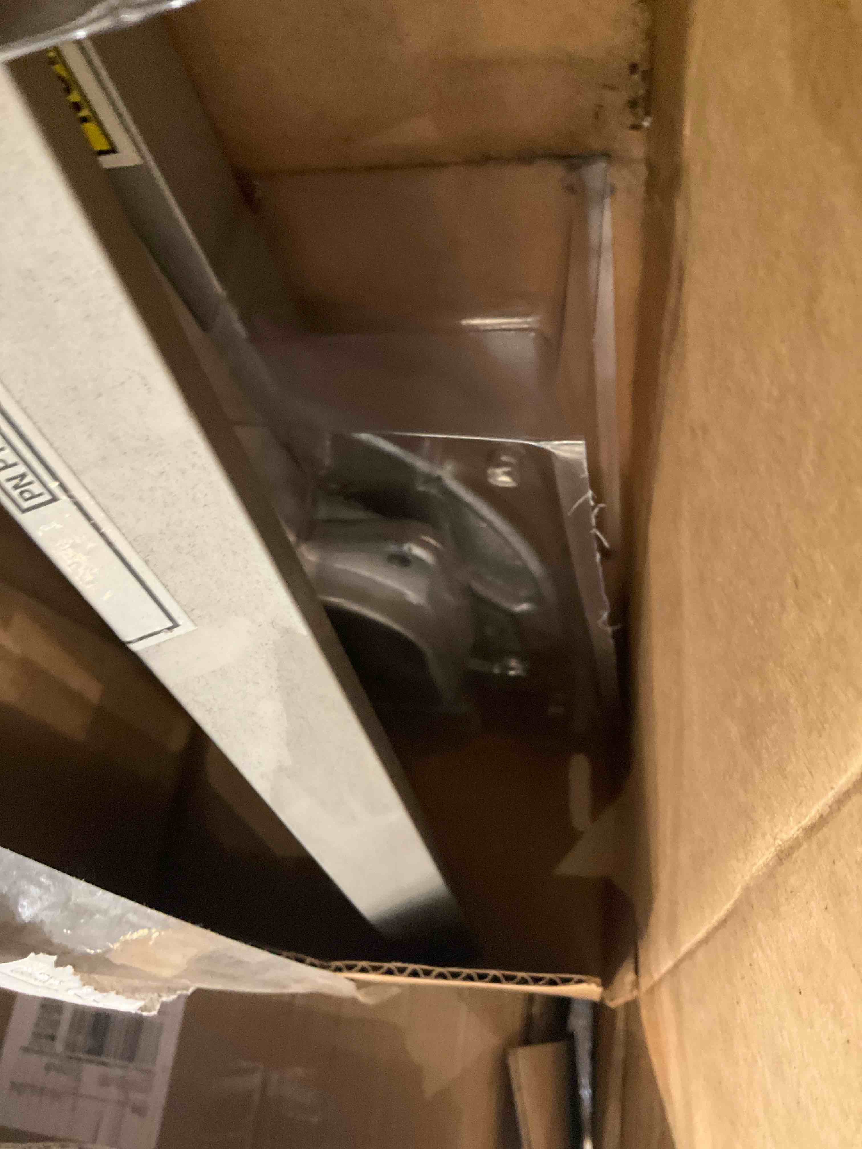 https://s3.amazonaws.com/lotting-images-prod/bidfta/TEA2364016_1751031763246.jpeg