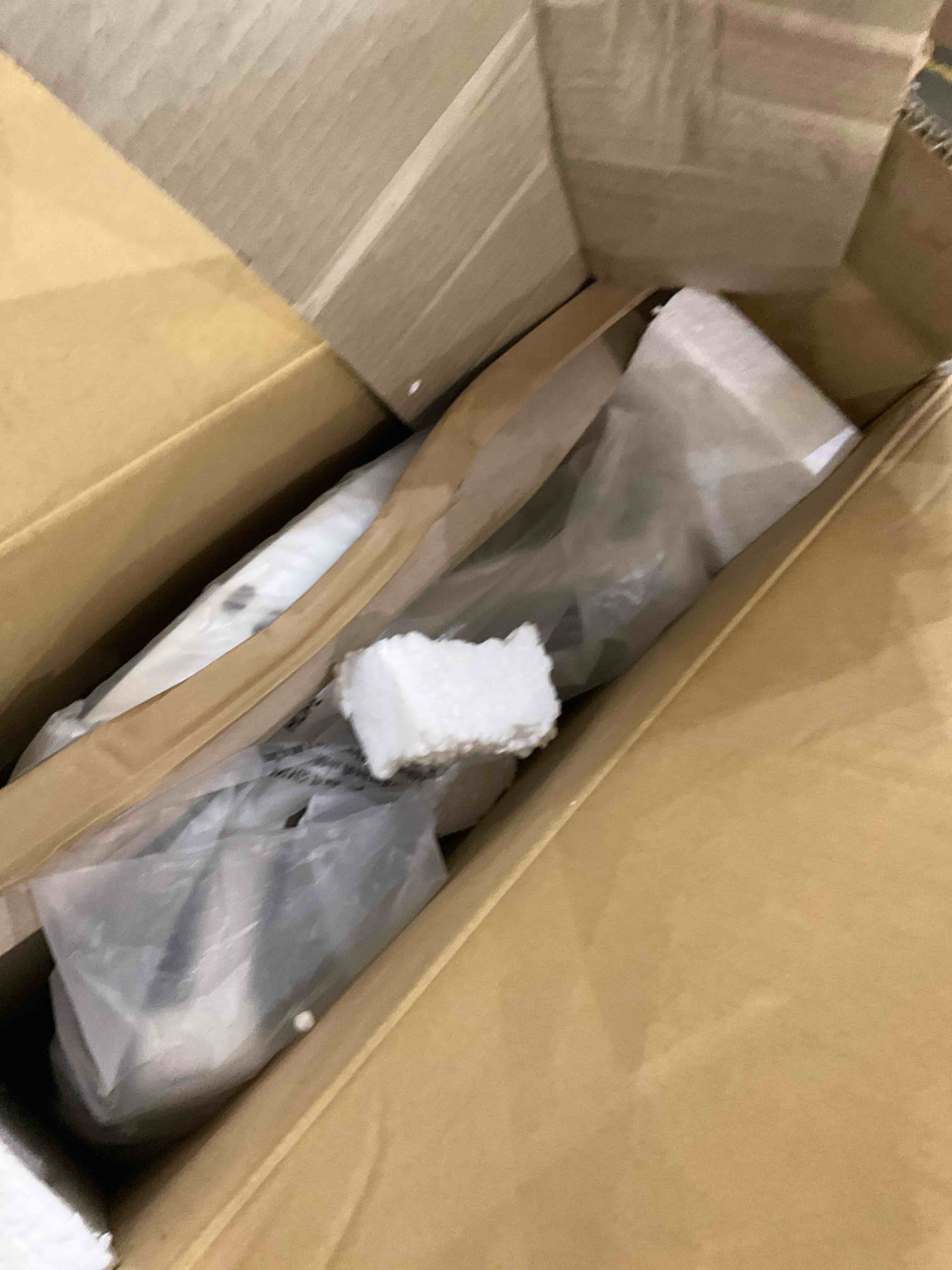 https://s3.amazonaws.com/lotting-images-prod/bidfta/TEA2364364_1751389539583.jpeg