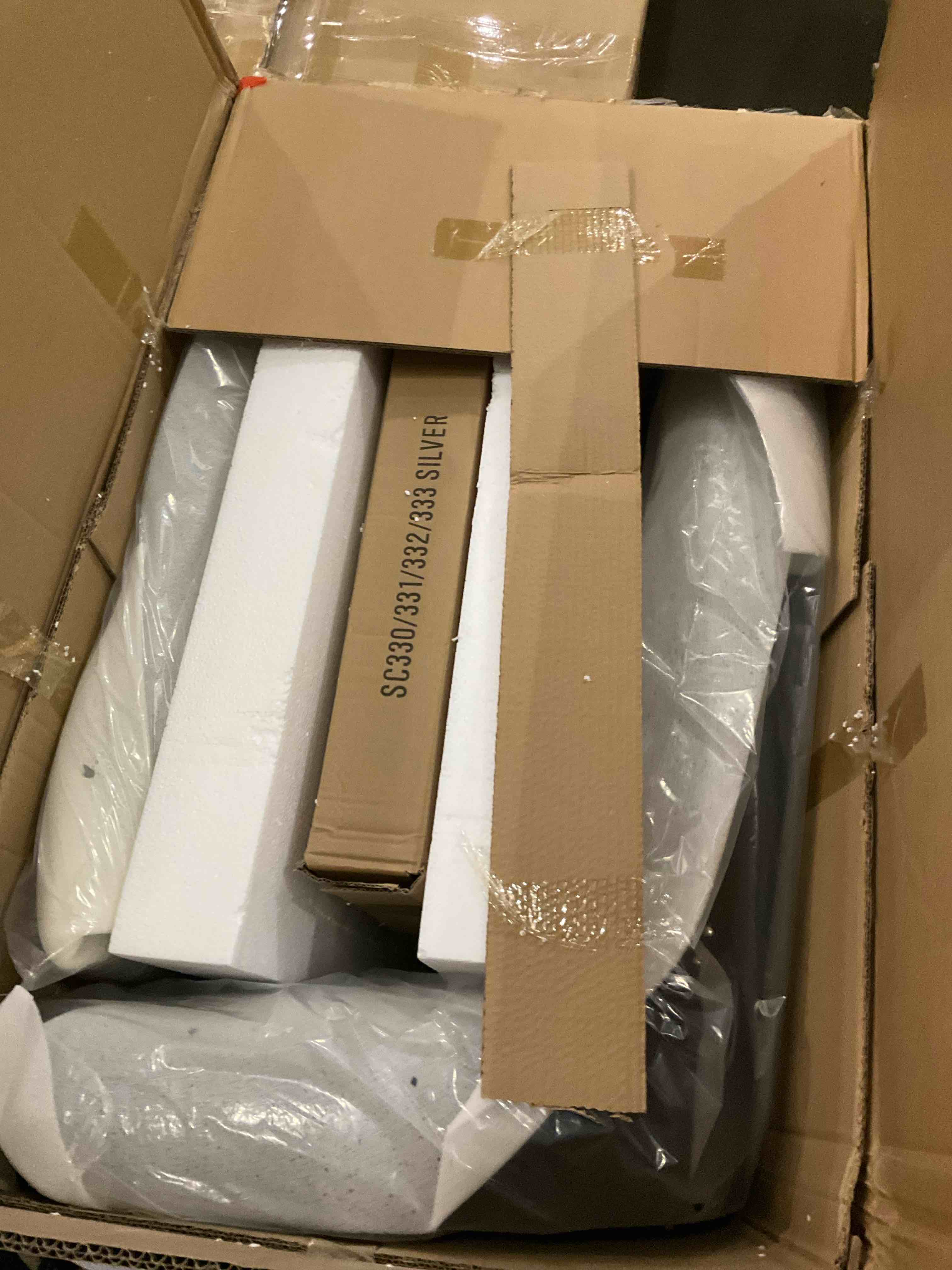 https://s3.amazonaws.com/lotting-images-prod/bidfta/TEA2364891_1751912548762.jpeg