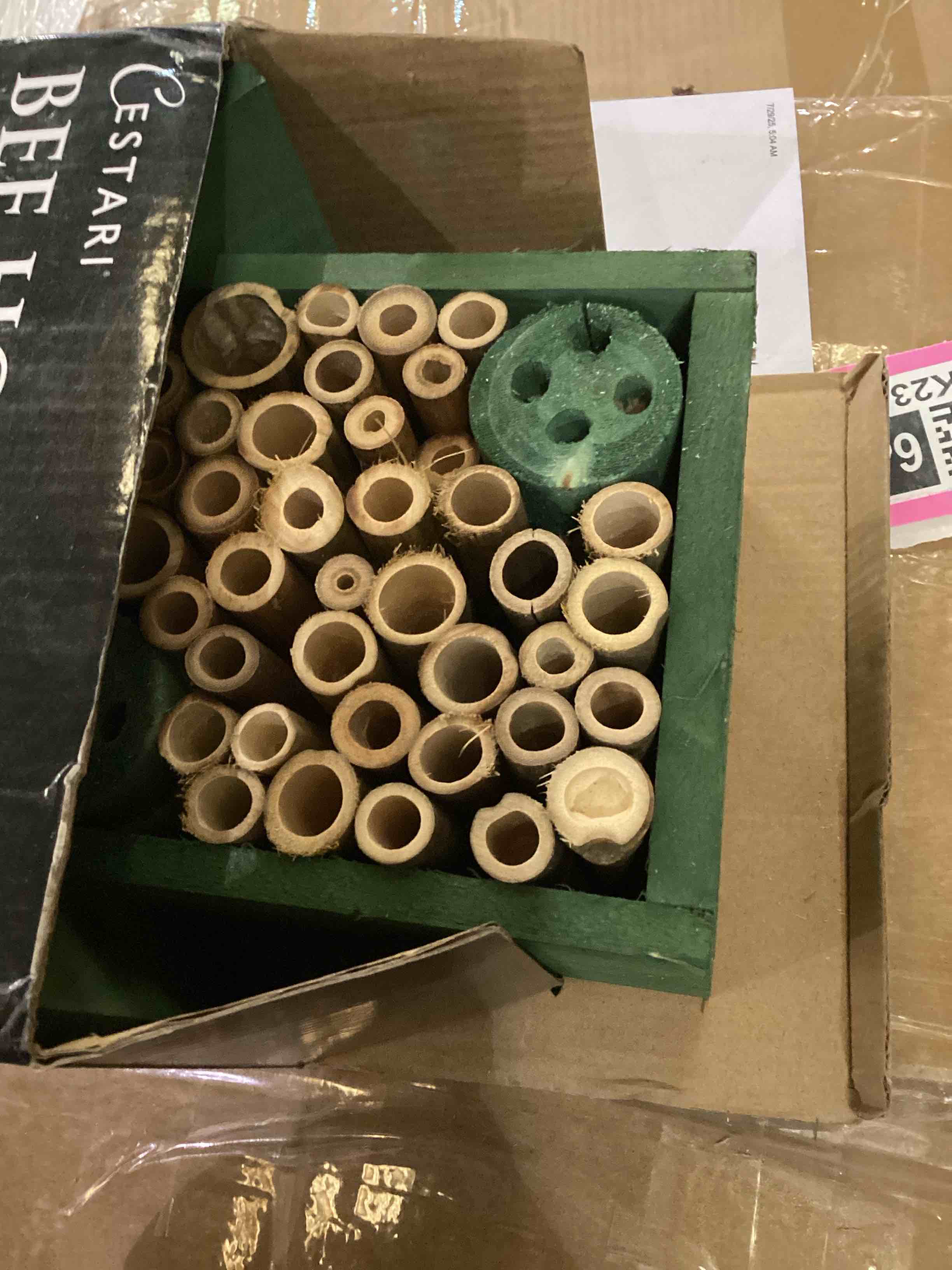 https://s3.amazonaws.com/lotting-images-prod/bidfta/TEA2365385_1753800188958.jpeg