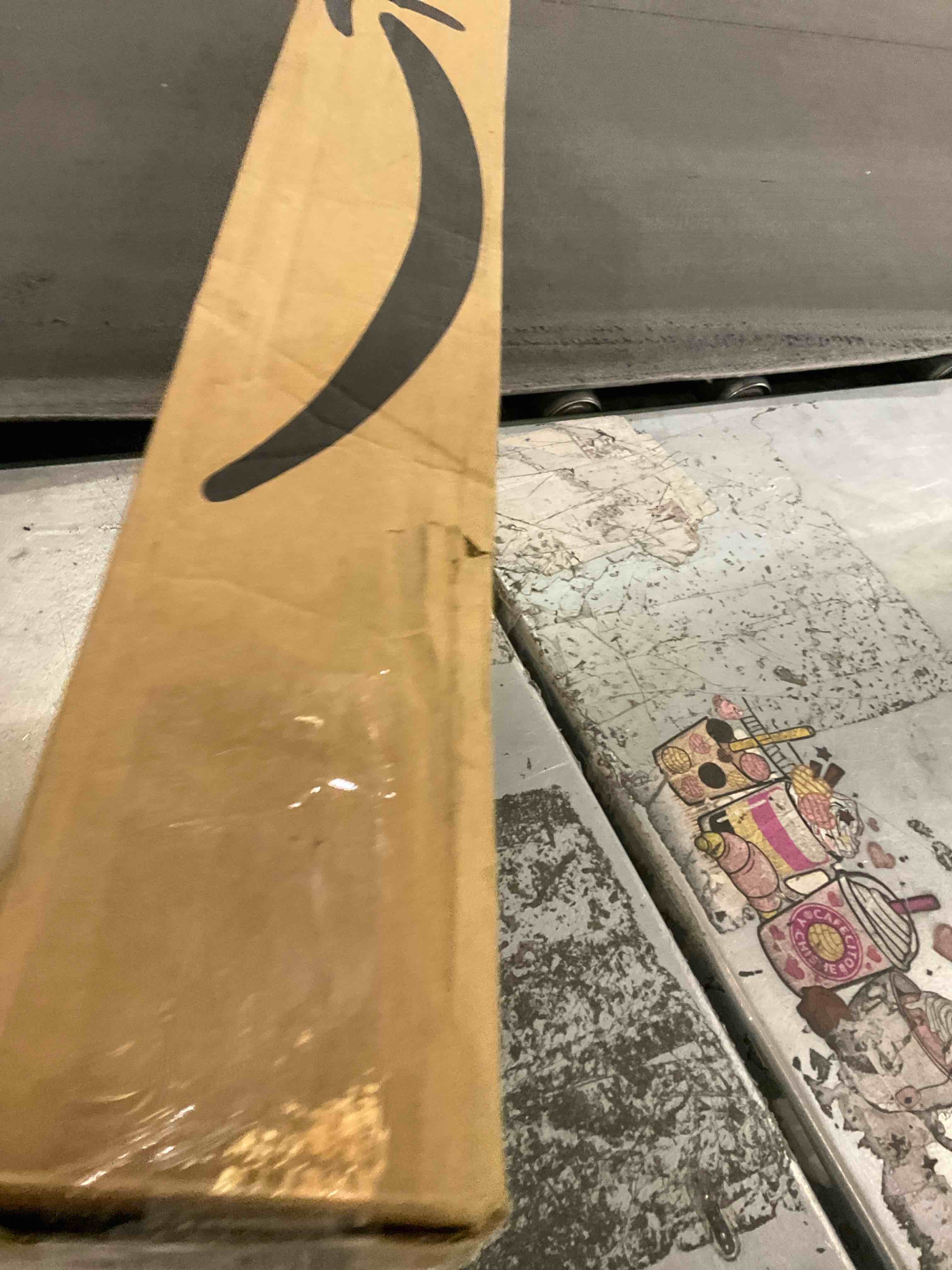 https://s3.amazonaws.com/lotting-images-prod/bidfta/TEA2366858_1750170292553.jpeg