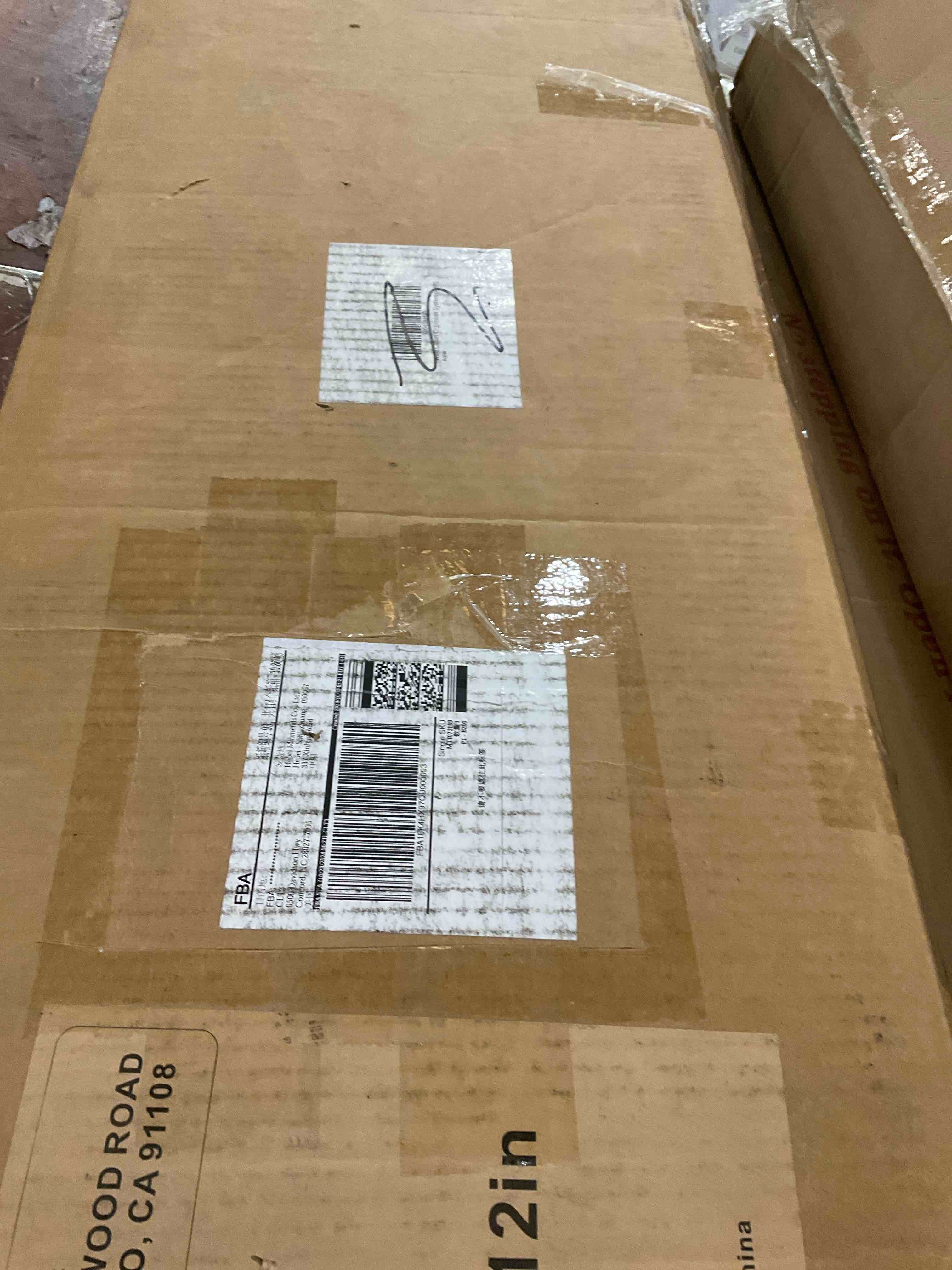https://s3.amazonaws.com/lotting-images-prod/bidfta/TEA2367711_1750259756732.jpeg