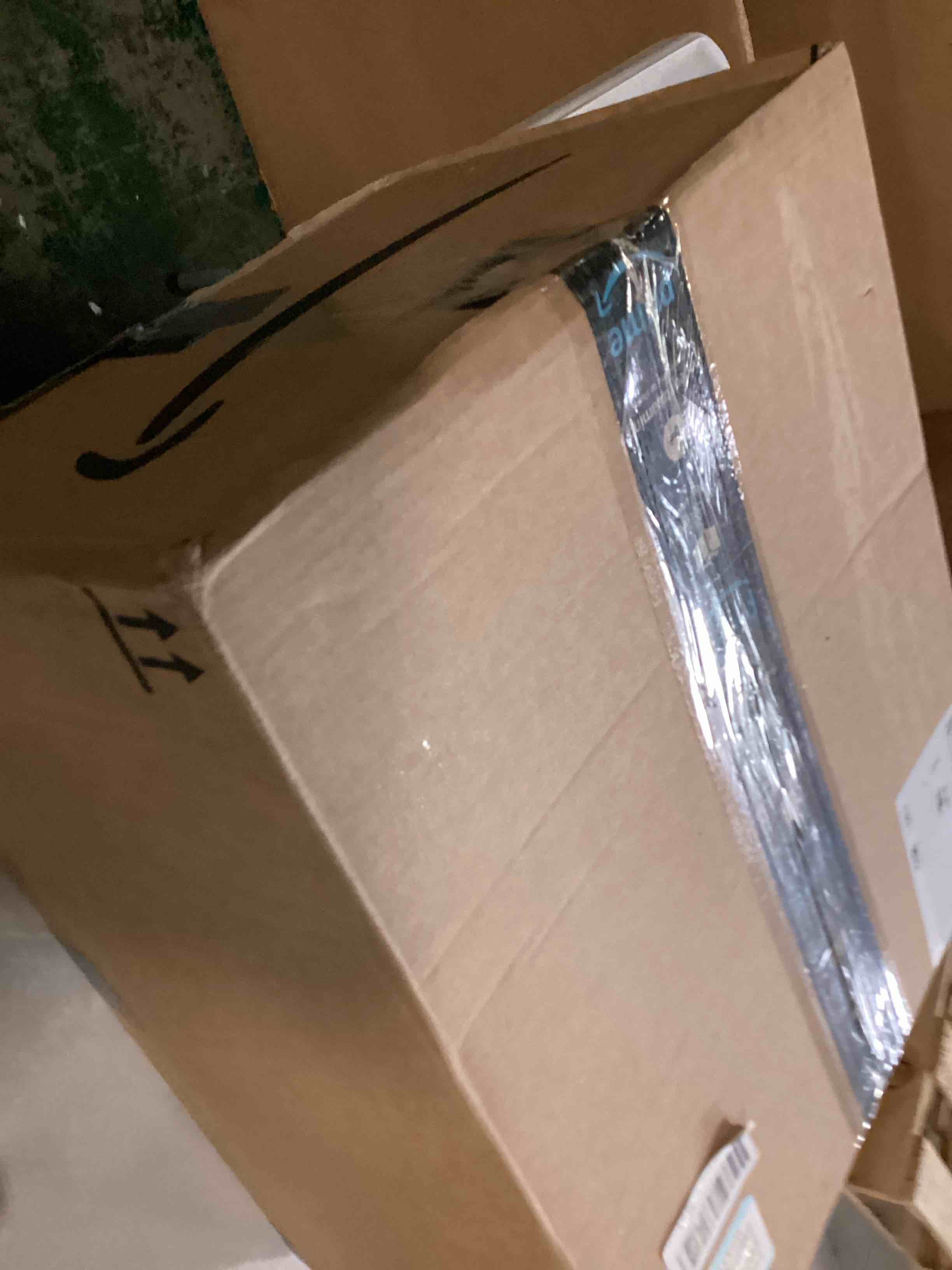 https://s3.amazonaws.com/lotting-images-prod/bidfta/TEA2395409_1750170706448.jpeg