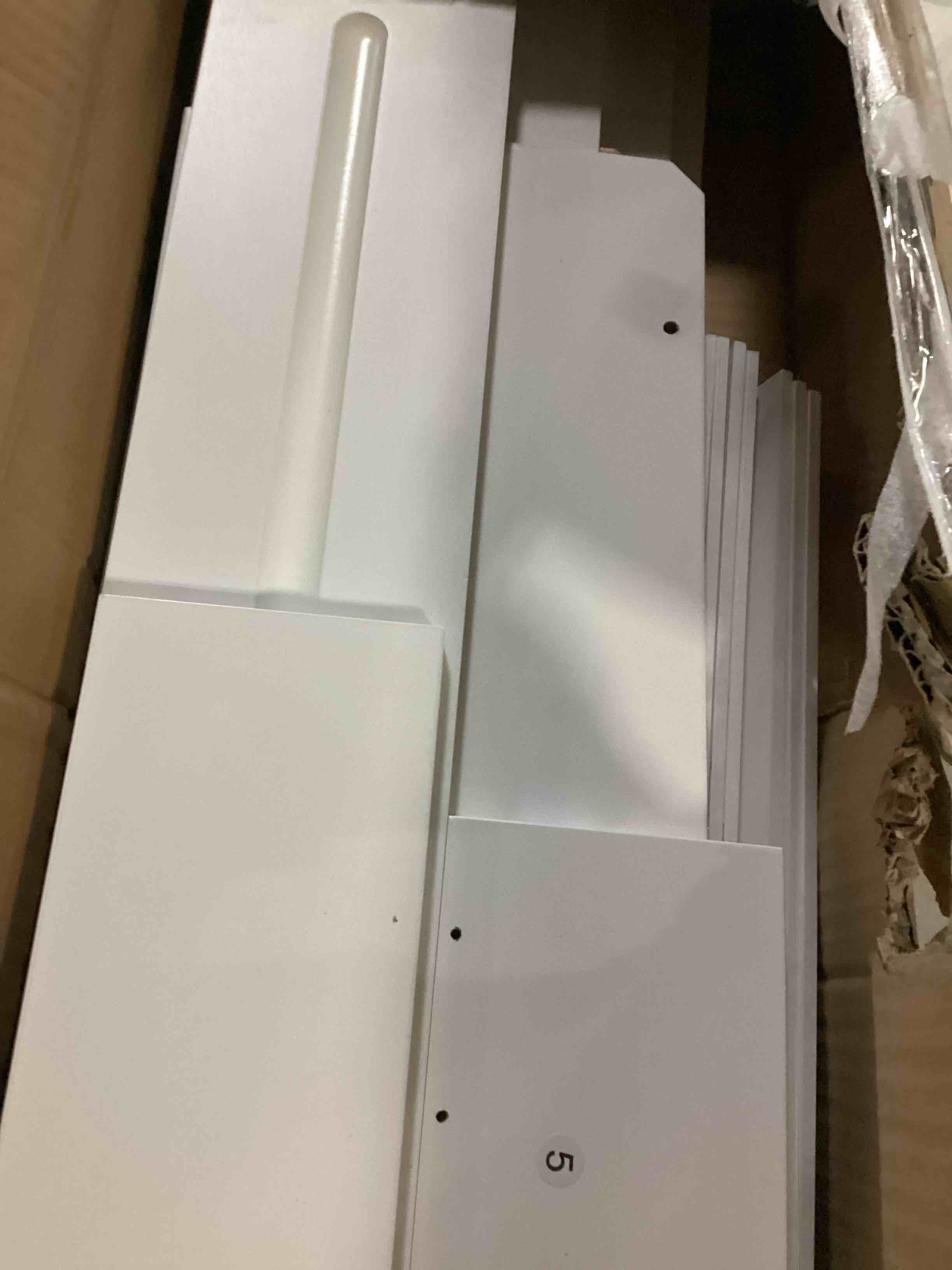 https://s3.amazonaws.com/lotting-images-prod/bidfta/TEA2395581_1750261882602.jpeg