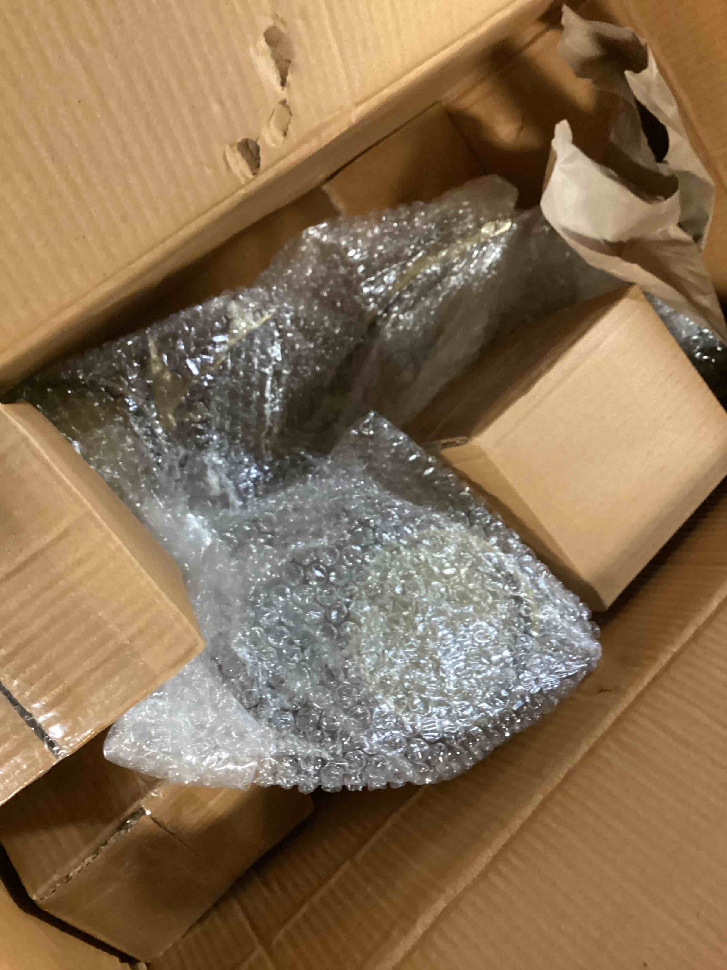 https://s3.amazonaws.com/lotting-images-prod/bidfta/TEA2395587_1750265811674.jpeg