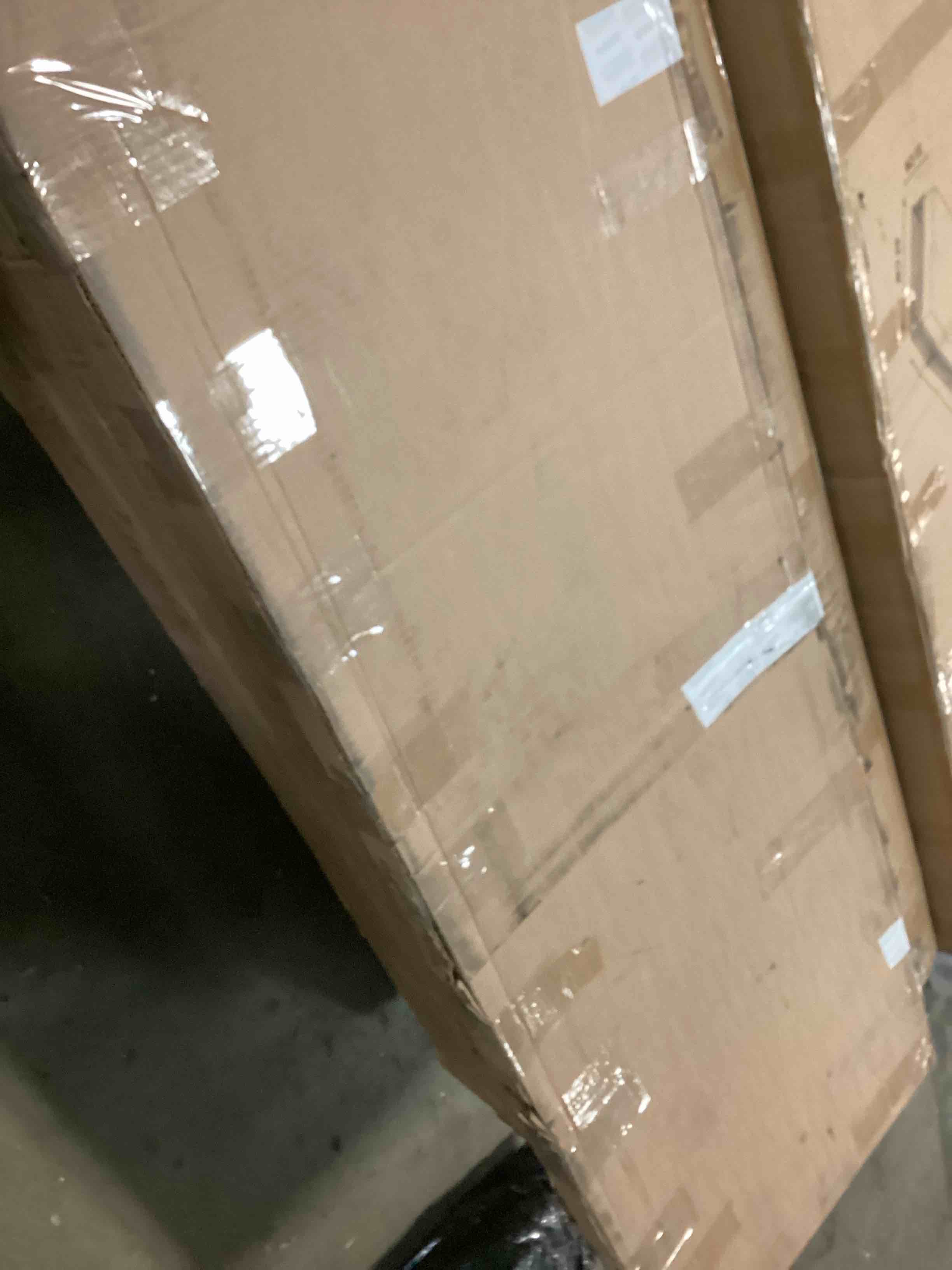 https://s3.amazonaws.com/lotting-images-prod/bidfta/TEA2395741_1750432771343.jpeg