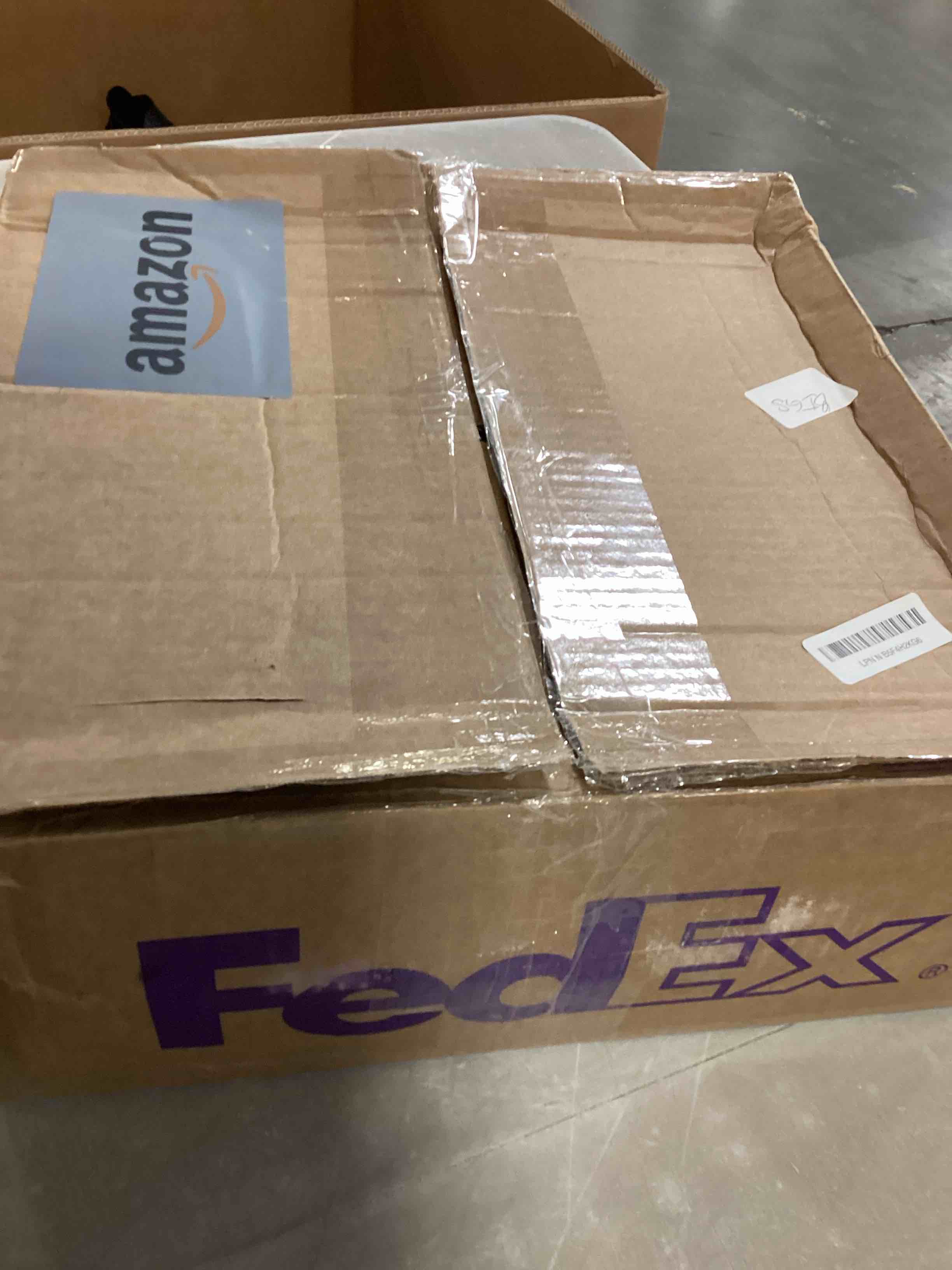 https://s3.amazonaws.com/lotting-images-prod/bidfta/TEA2395773_1750678835886.jpeg