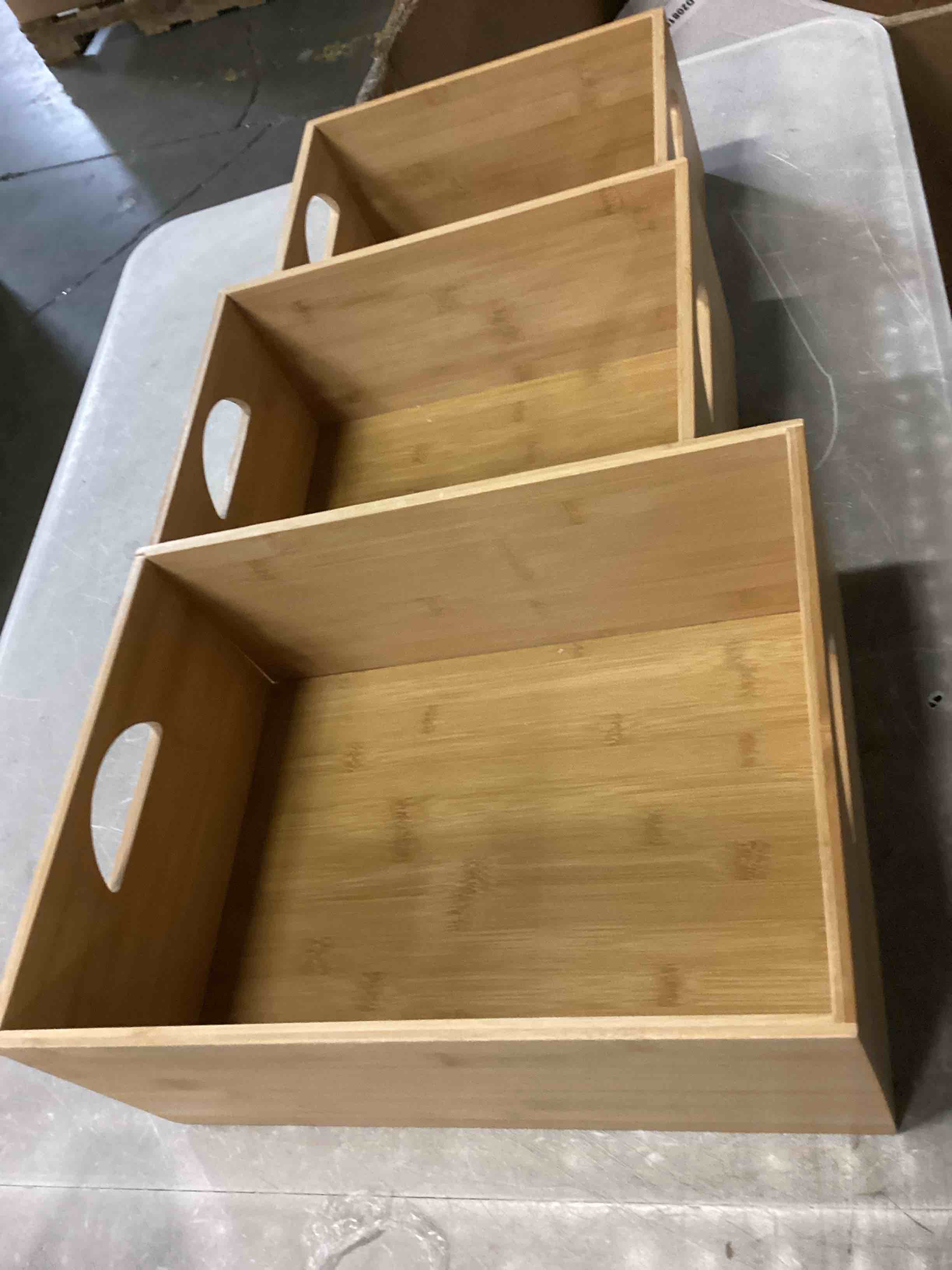 https://s3.amazonaws.com/lotting-images-prod/bidfta/TEA2404499_1746126863096.jpeg