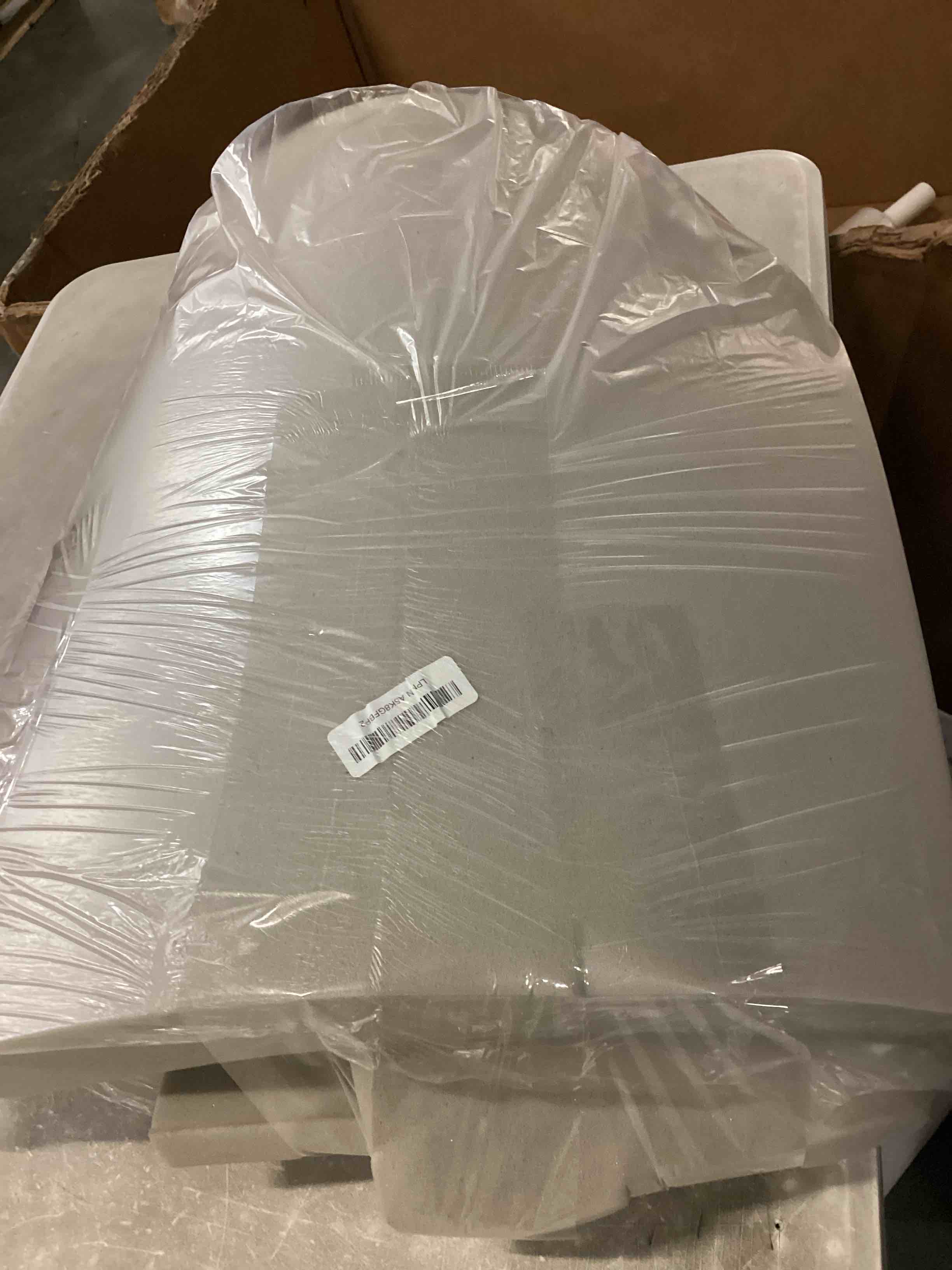 https://s3.amazonaws.com/lotting-images-prod/bidfta/TEA2404600_1746456115487.jpeg