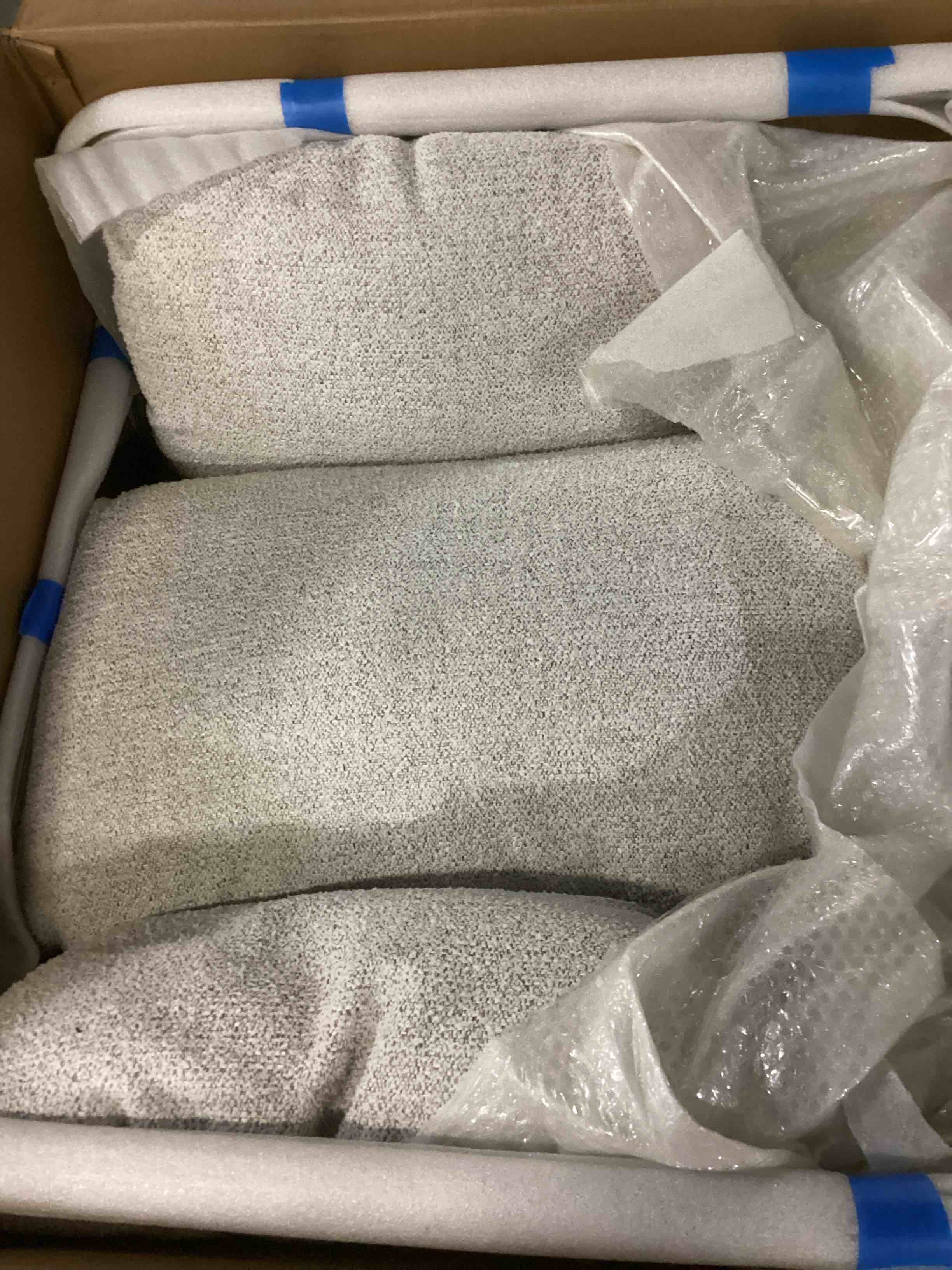 https://s3.amazonaws.com/lotting-images-prod/bidfta/TEA2405402_1748015379662.jpeg