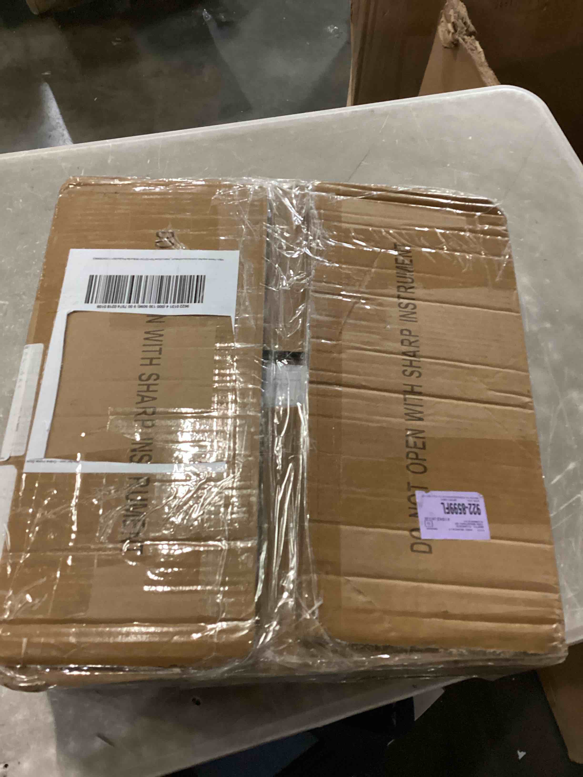 https://s3.amazonaws.com/lotting-images-prod/bidfta/TEA2406786_1750678077079.jpeg