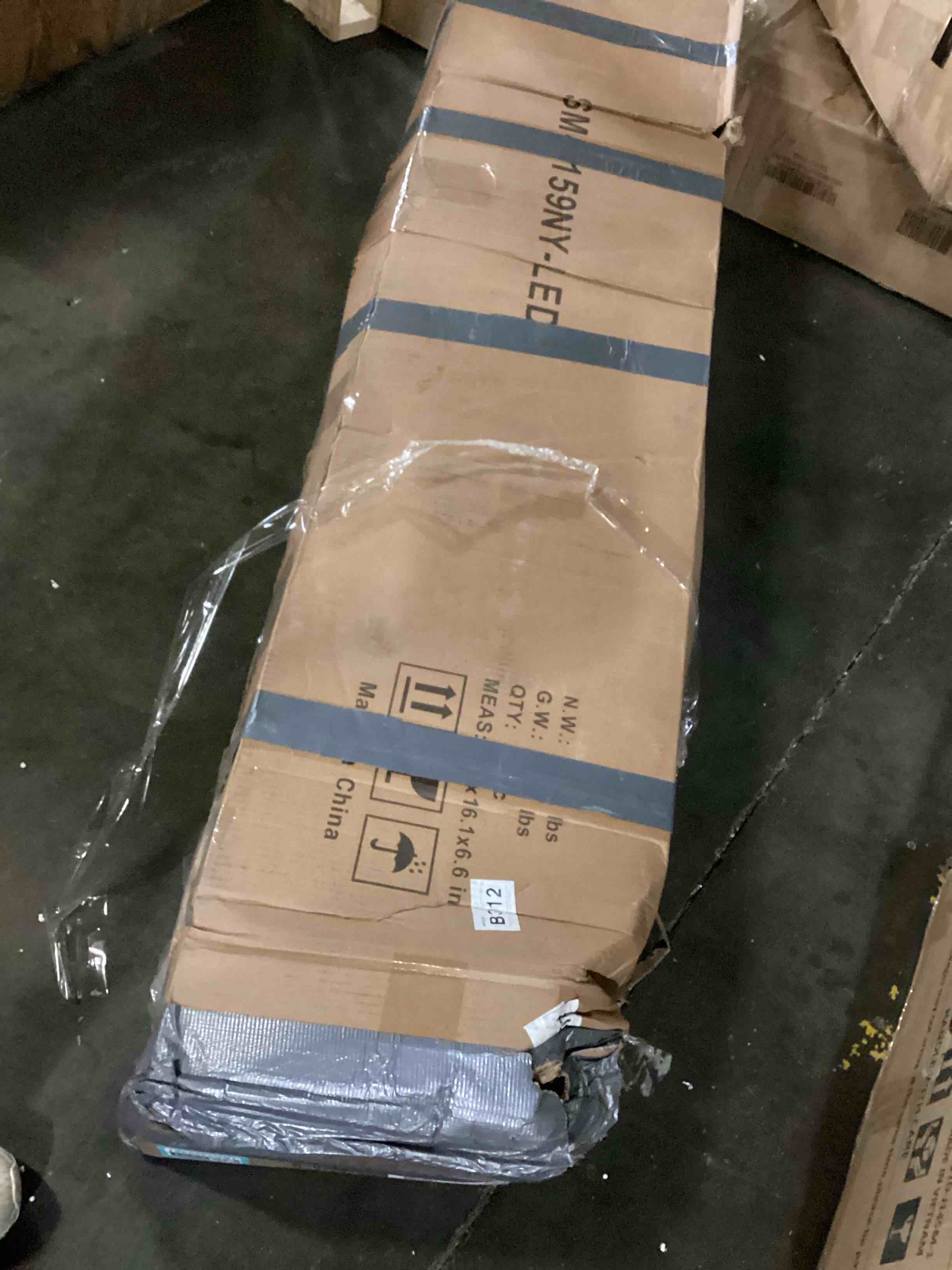https://s3.amazonaws.com/lotting-images-prod/bidfta/TEA2406961_1750941093103.jpeg
