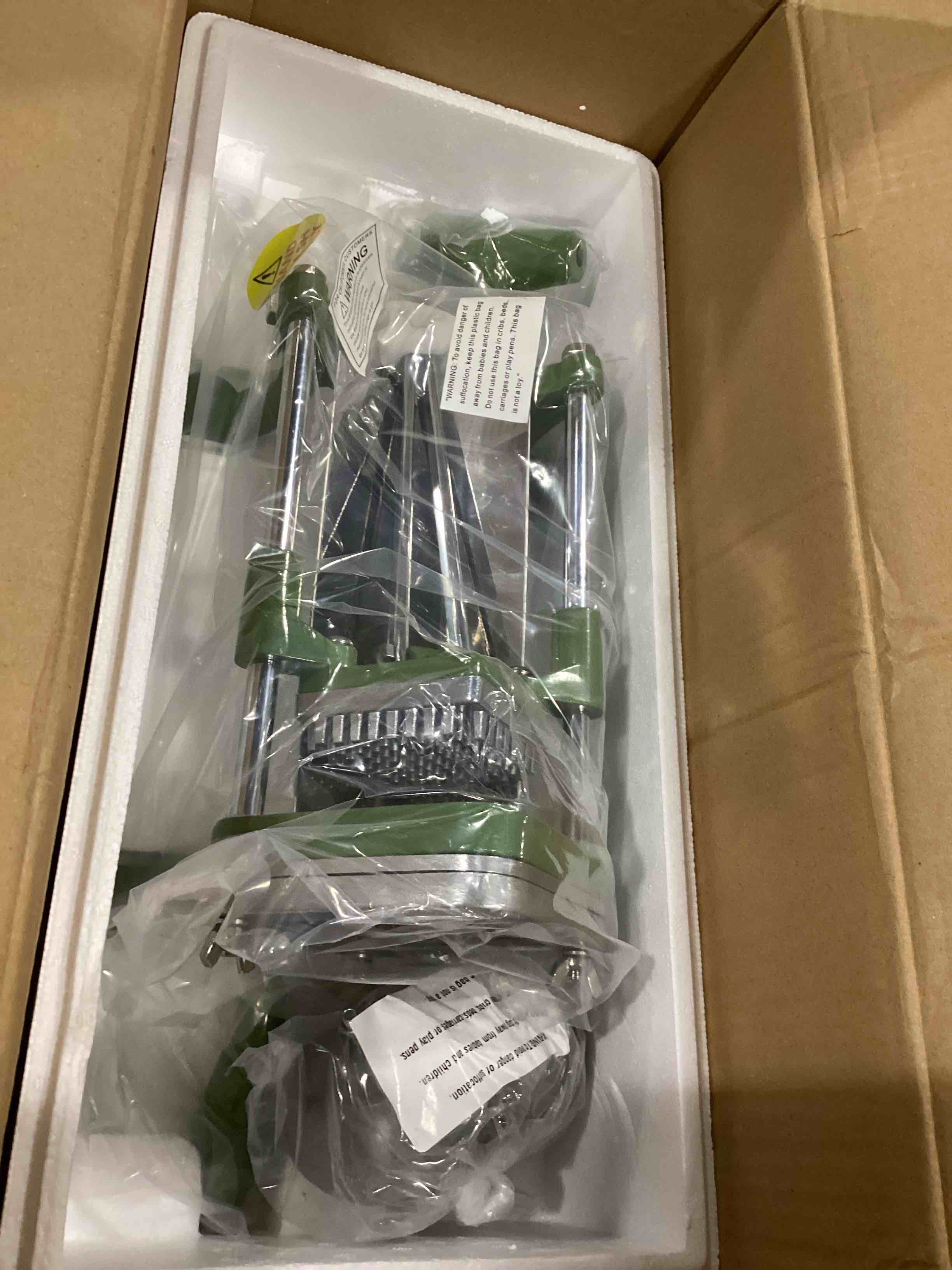 https://s3.amazonaws.com/lotting-images-prod/bidfta/TEA2410082_1745341964320.jpeg