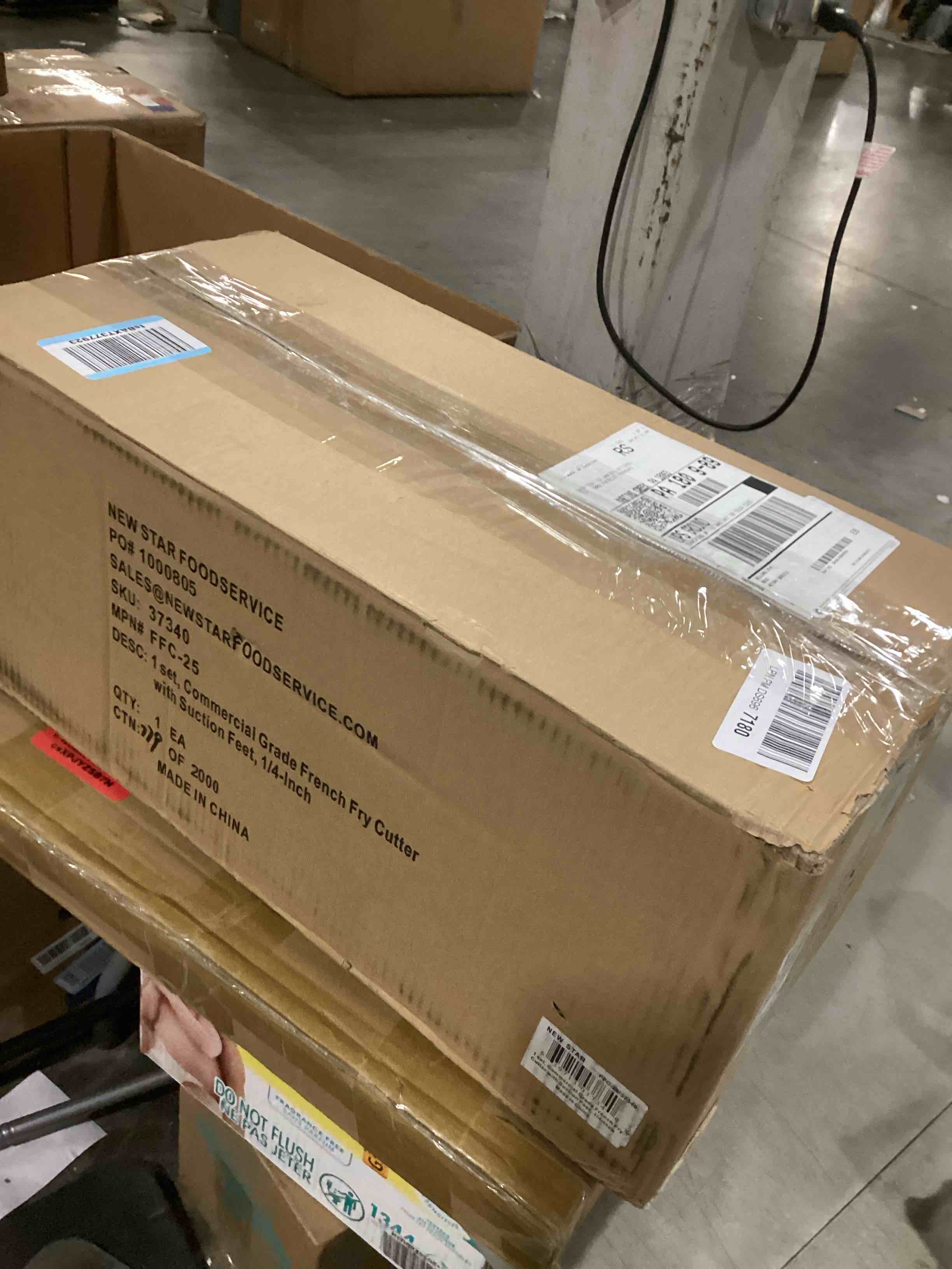 https://s3.amazonaws.com/lotting-images-prod/bidfta/TEA2410082_1745341981496.jpeg