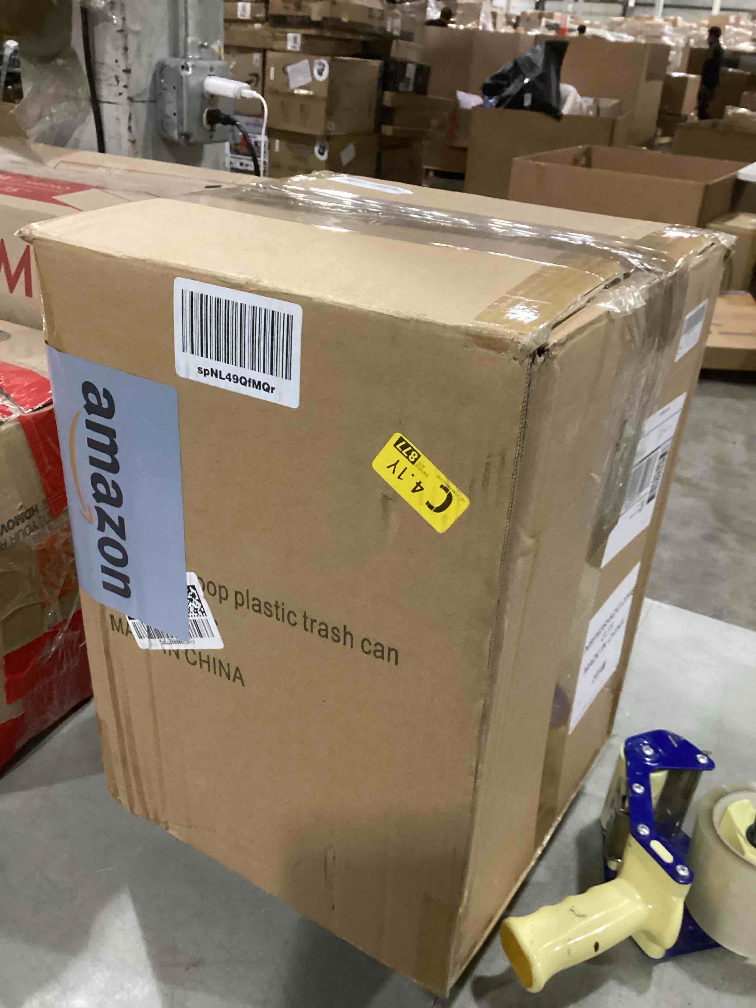 https://s3.amazonaws.com/lotting-images-prod/bidfta/TEA2410178_1745414089075.jpeg