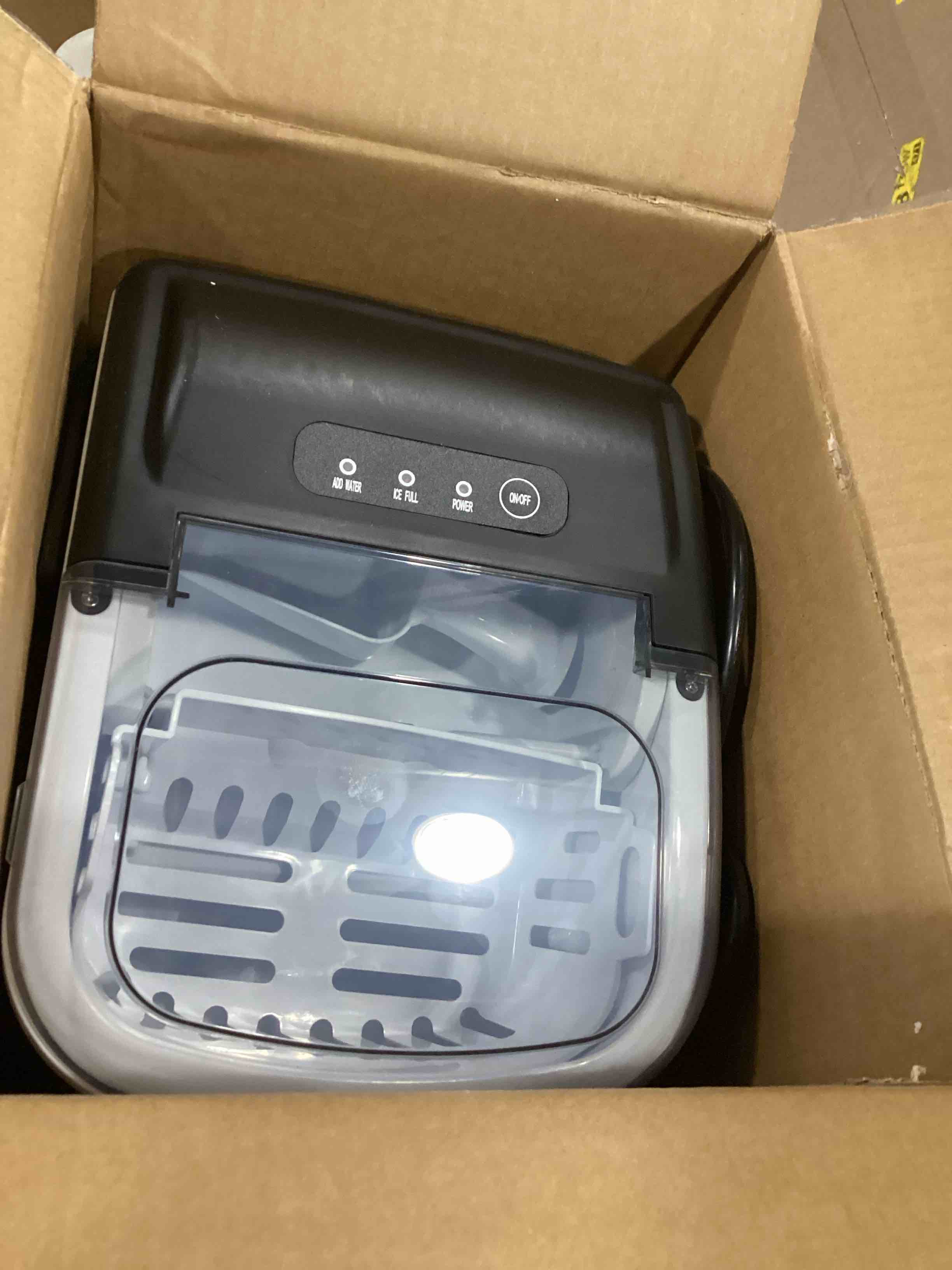 https://s3.amazonaws.com/lotting-images-prod/bidfta/TEA2410451_1745507925502.jpeg