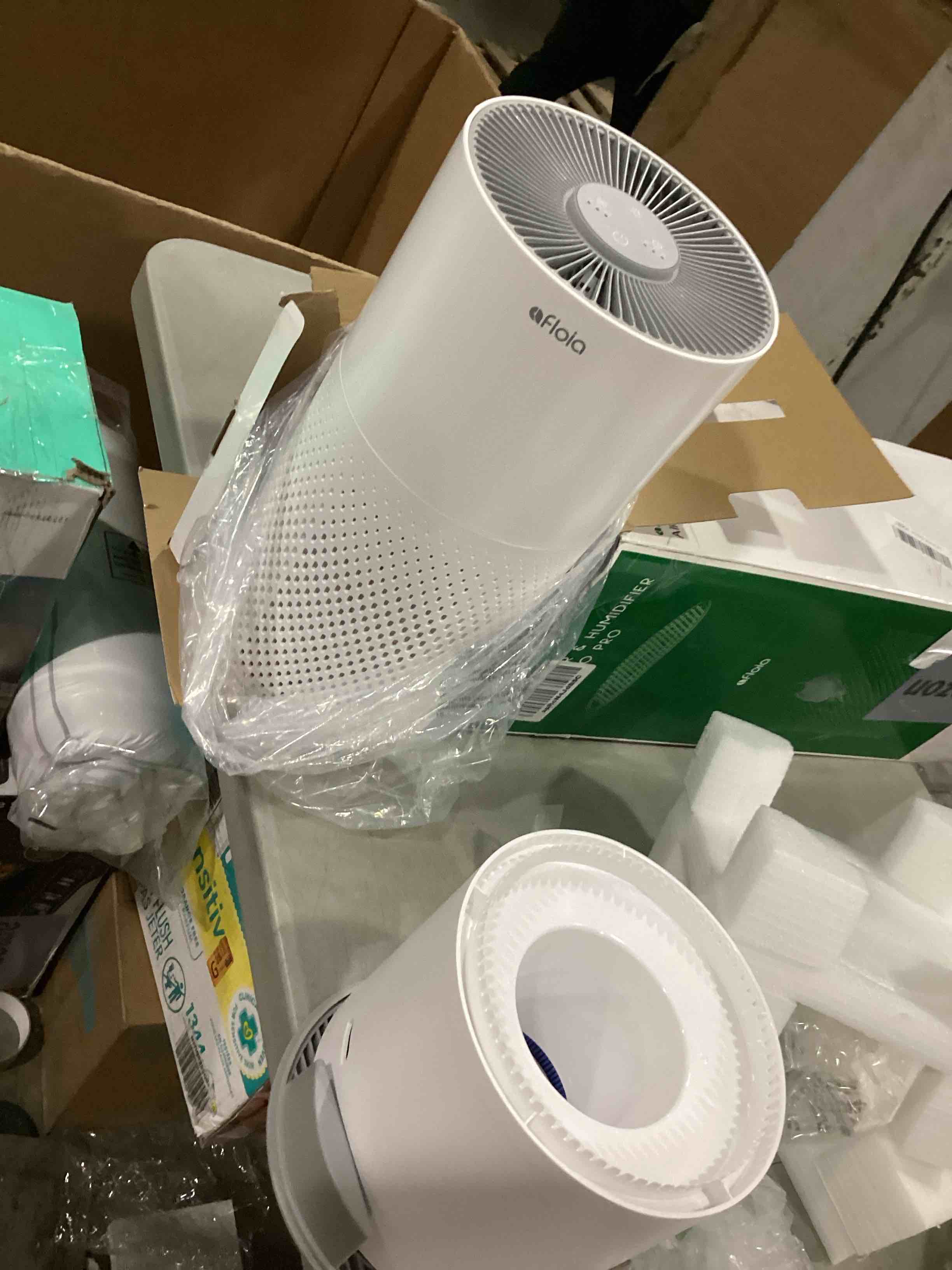 https://s3.amazonaws.com/lotting-images-prod/bidfta/TEA2410794_1745850132212.jpeg