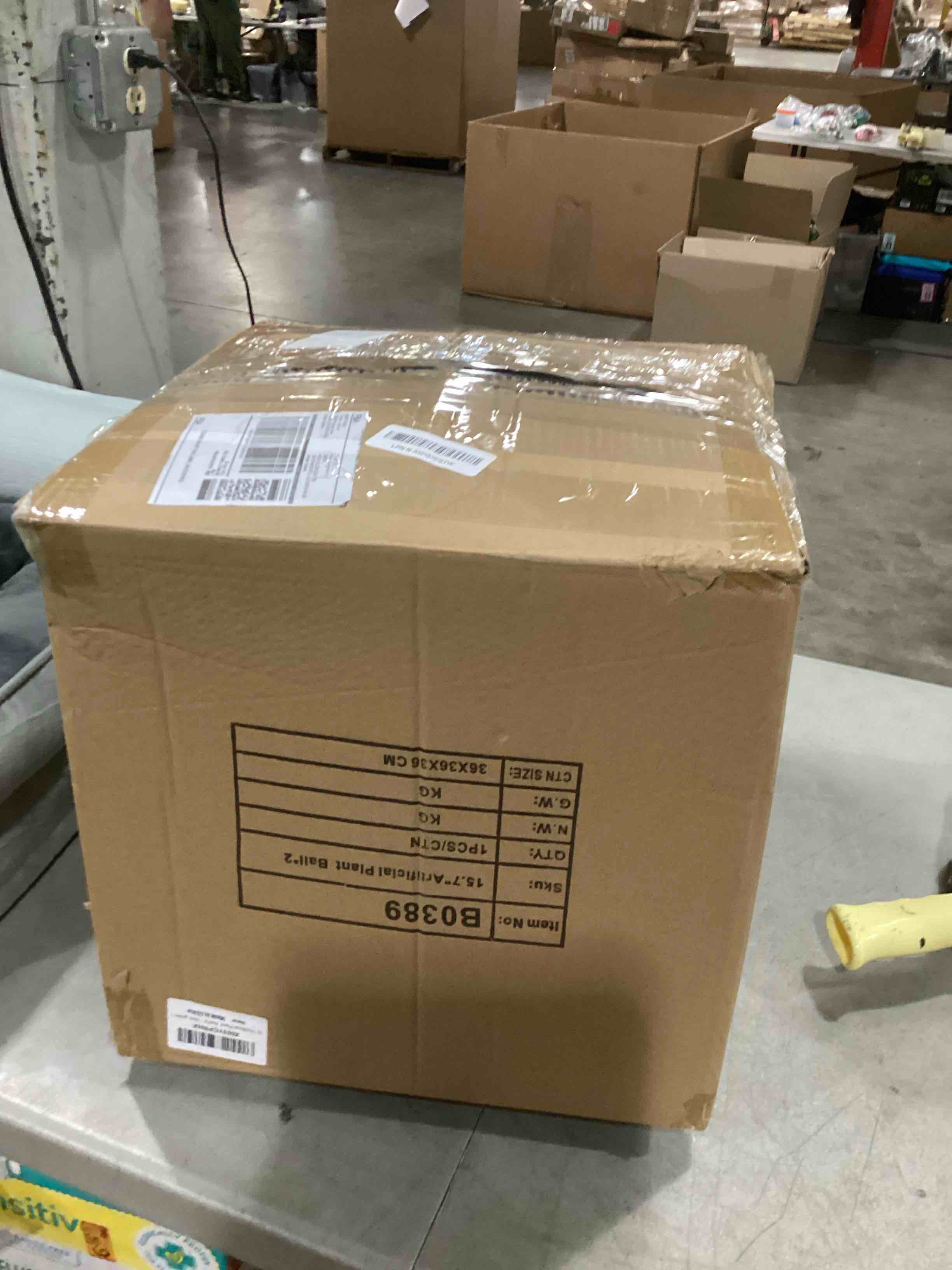 https://s3.amazonaws.com/lotting-images-prod/bidfta/TEA2410822_1745853757368.jpeg