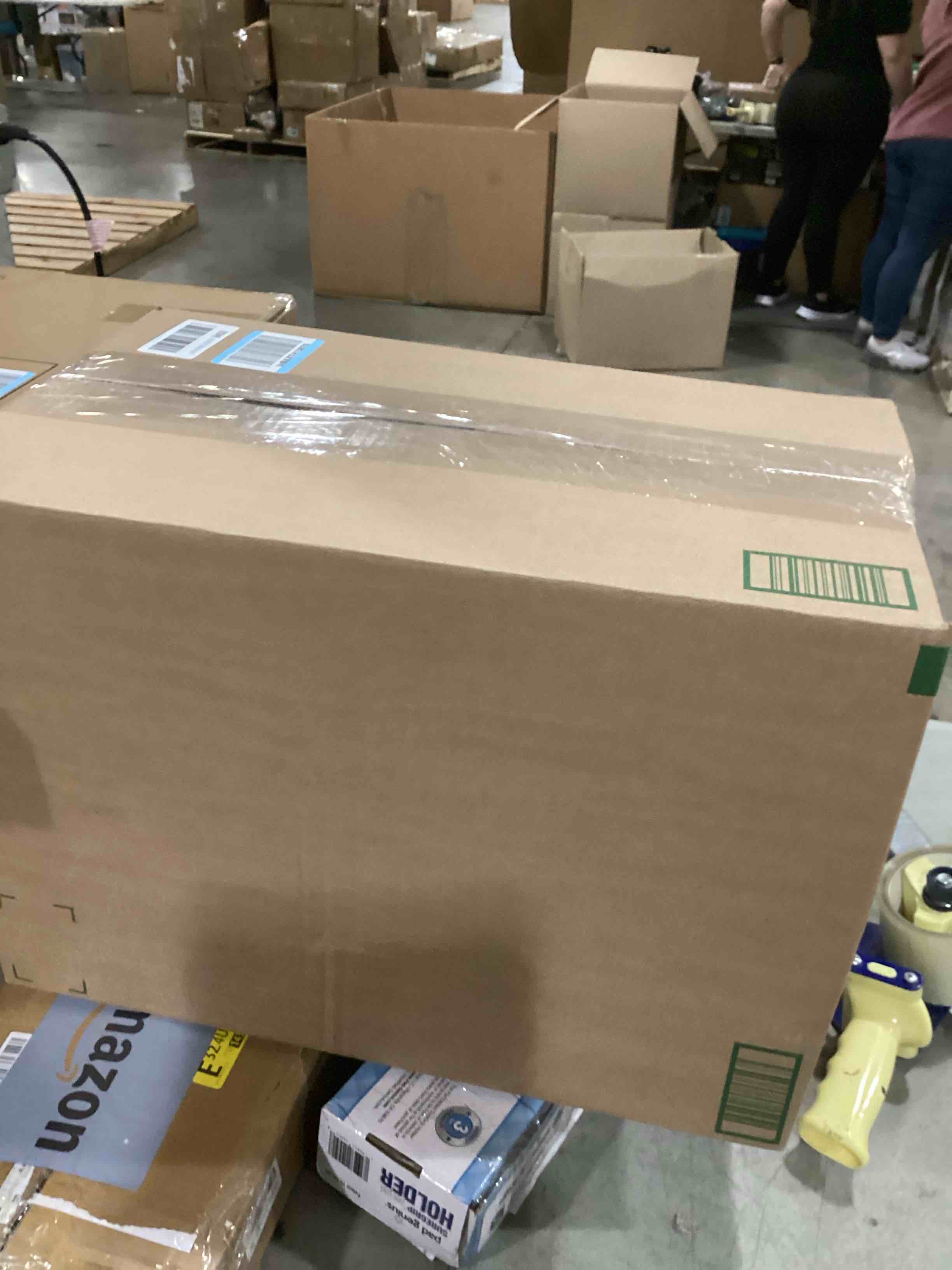 https://s3.amazonaws.com/lotting-images-prod/bidfta/TEA2411066_1745947255305.jpeg
