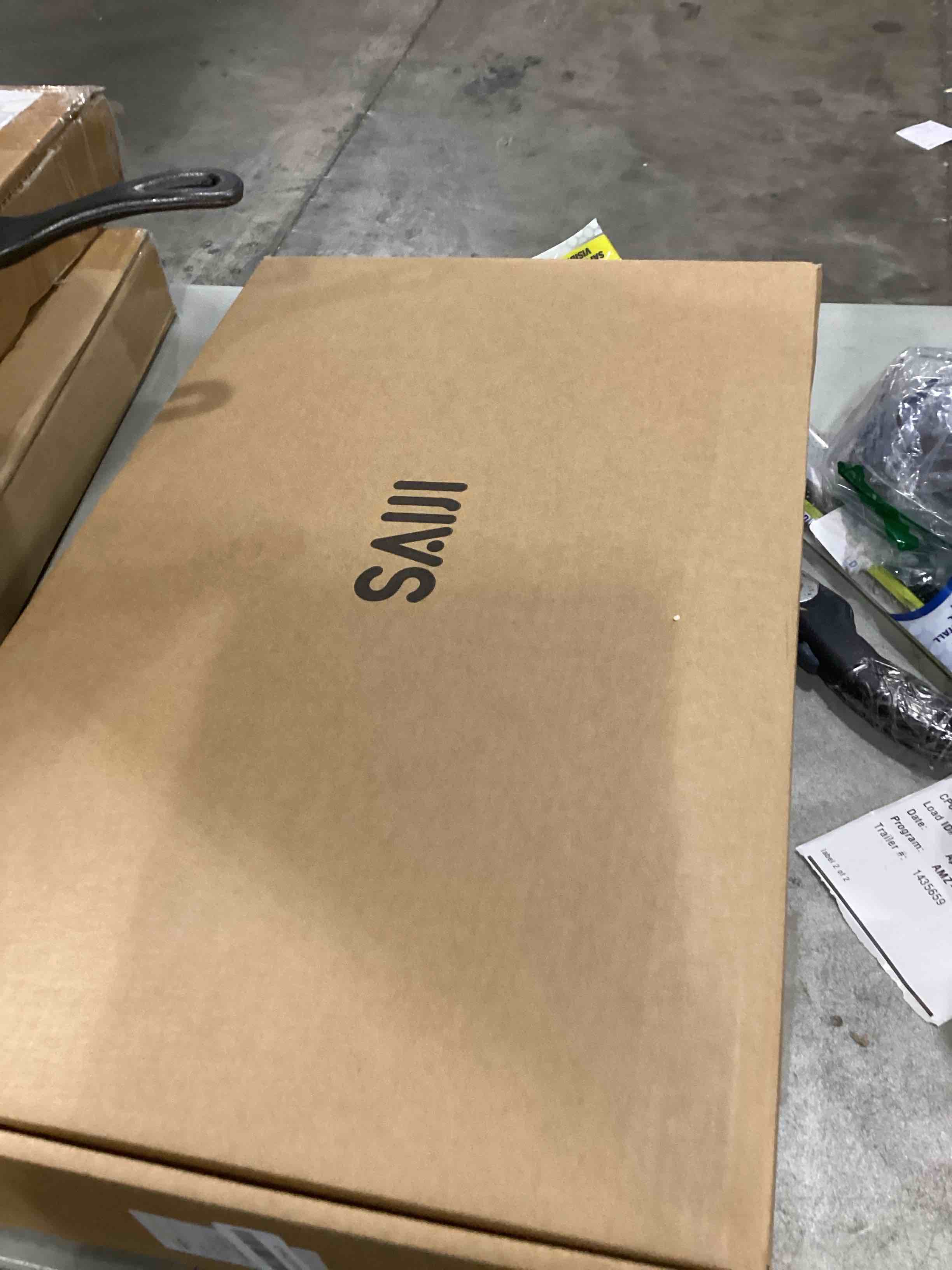 https://s3.amazonaws.com/lotting-images-prod/bidfta/TEA2411161_1746033302612.jpeg