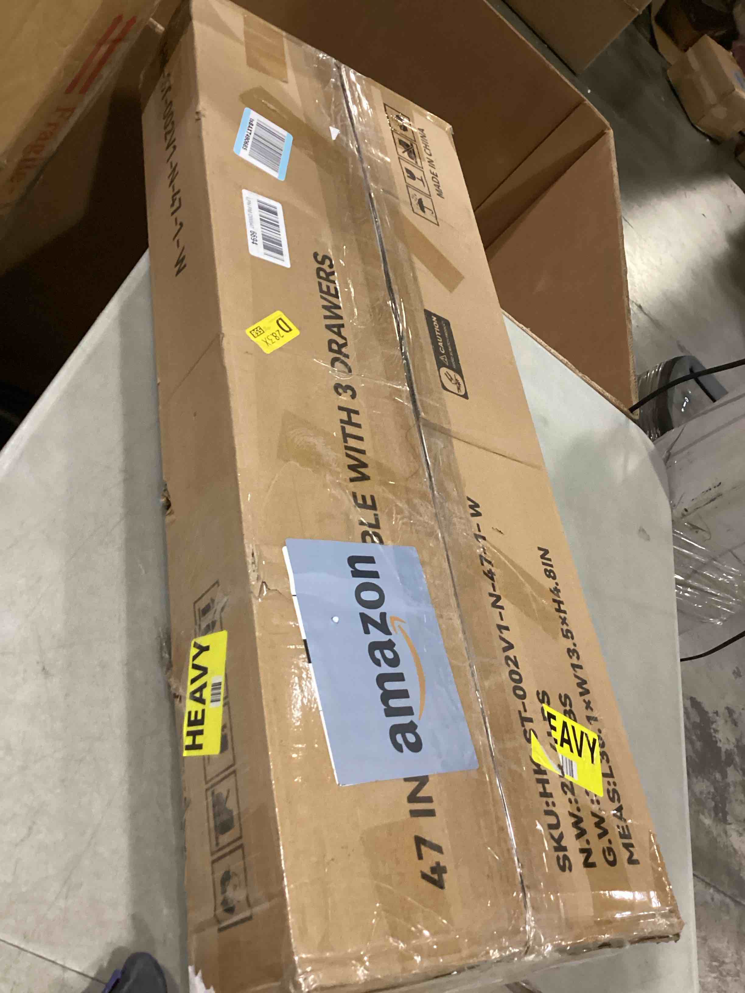 https://s3.amazonaws.com/lotting-images-prod/bidfta/TEA2411231_1746099876633.jpeg