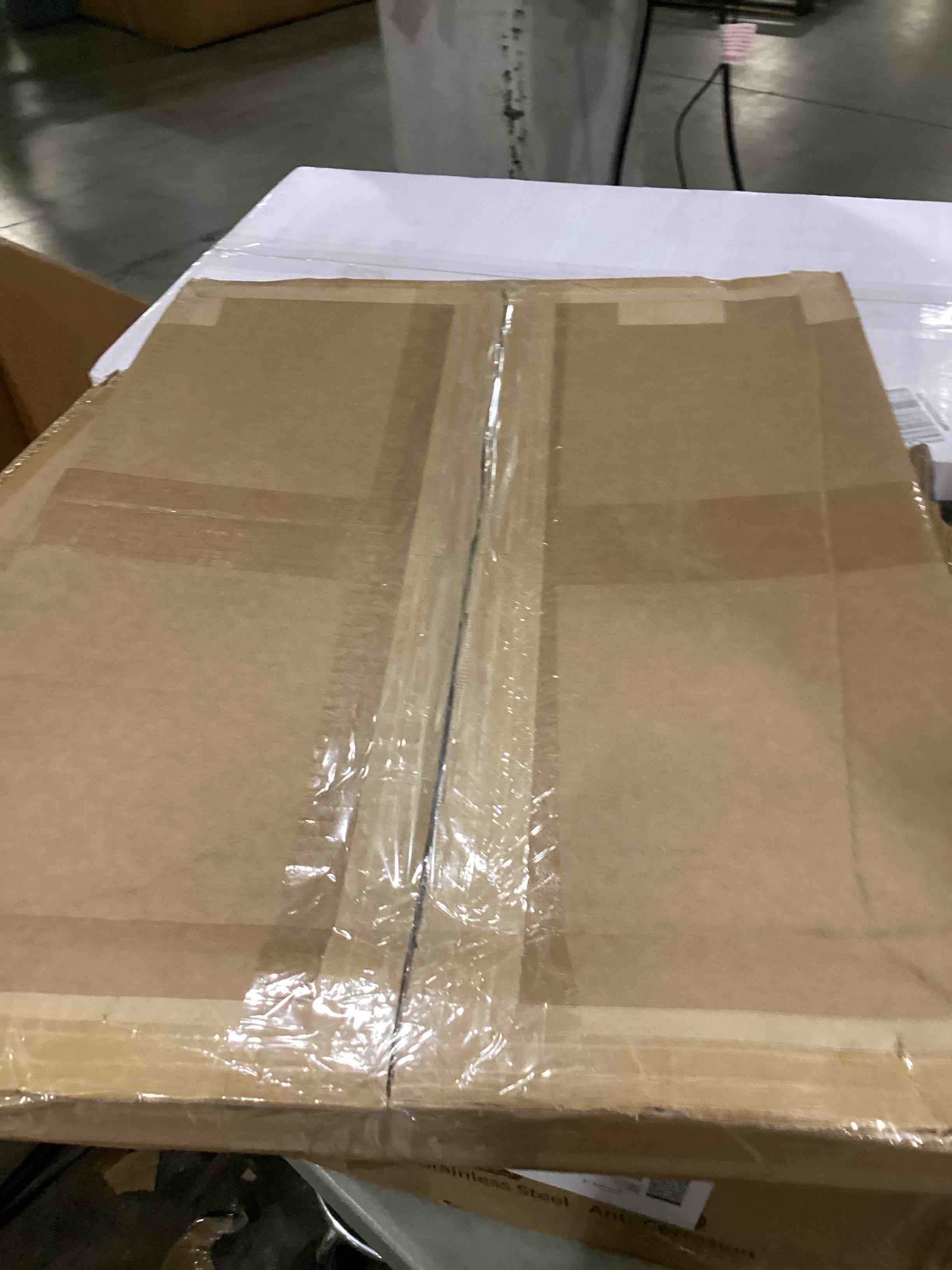 https://s3.amazonaws.com/lotting-images-prod/bidfta/TEA2411310_1746111821638.jpeg