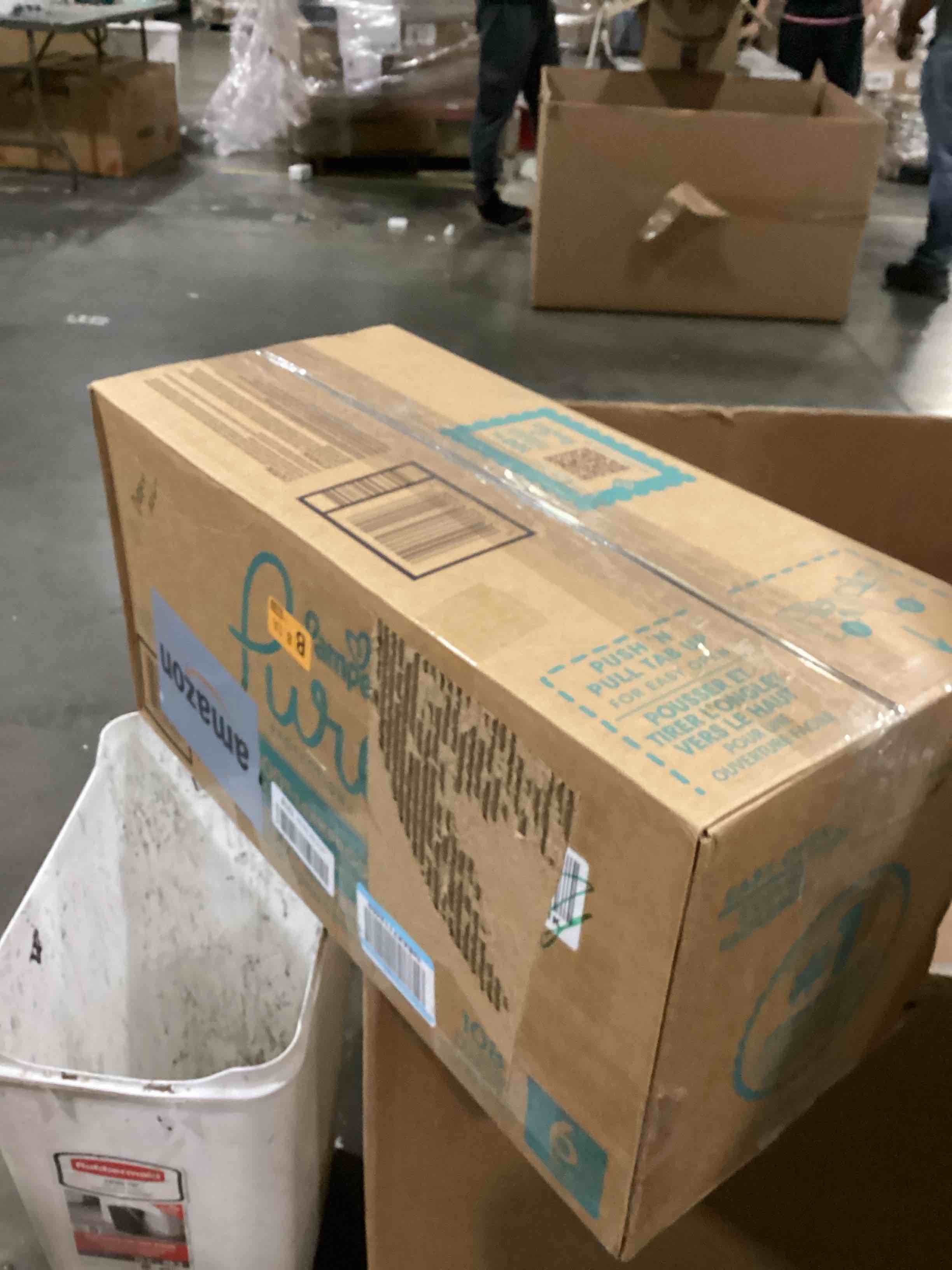 https://s3.amazonaws.com/lotting-images-prod/bidfta/TEA2411317_1746113347894.jpeg