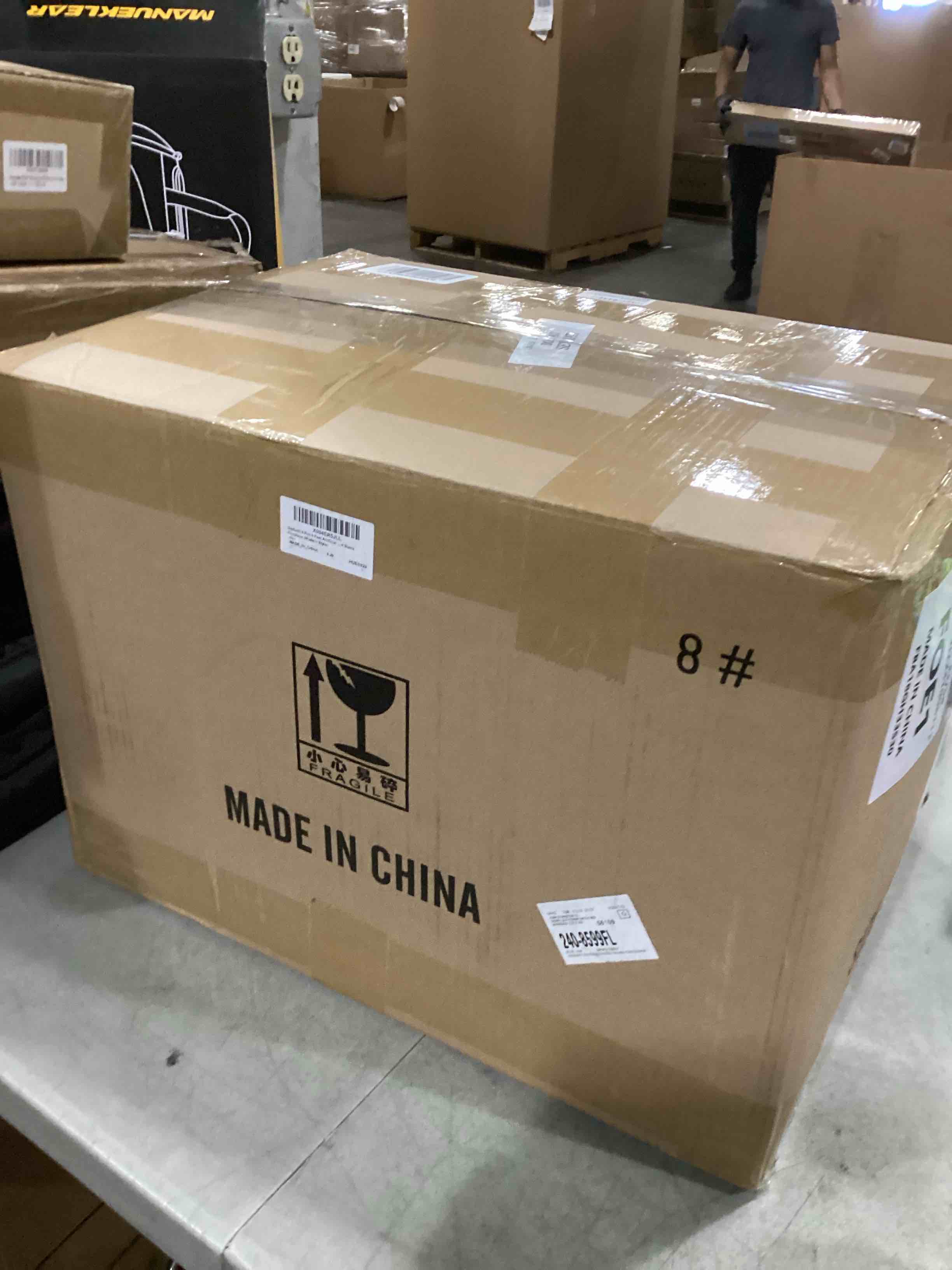 https://s3.amazonaws.com/lotting-images-prod/bidfta/TEA2411769_1746458126565.jpeg