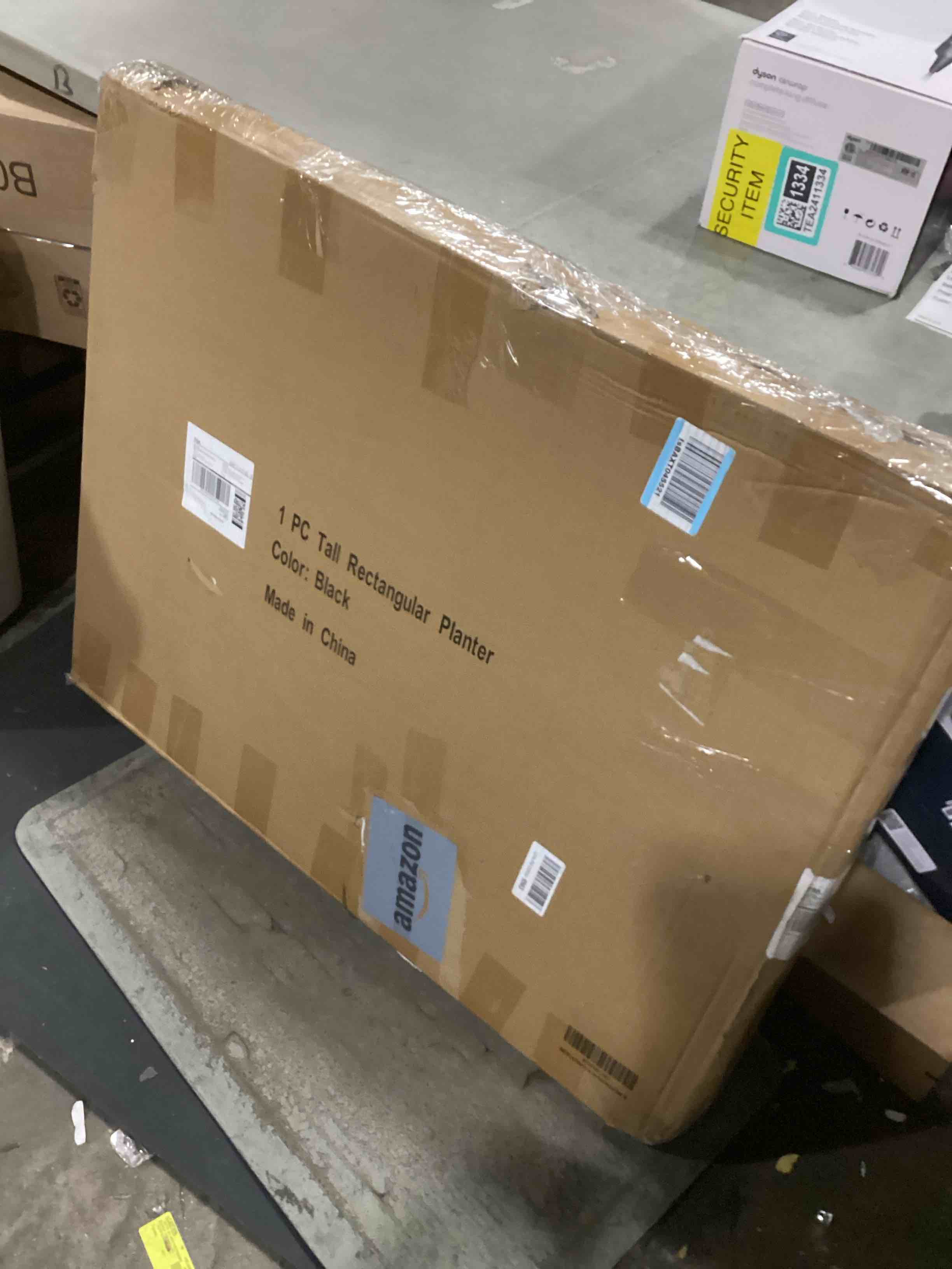 https://s3.amazonaws.com/lotting-images-prod/bidfta/TEA2411848_1746470391218.jpeg