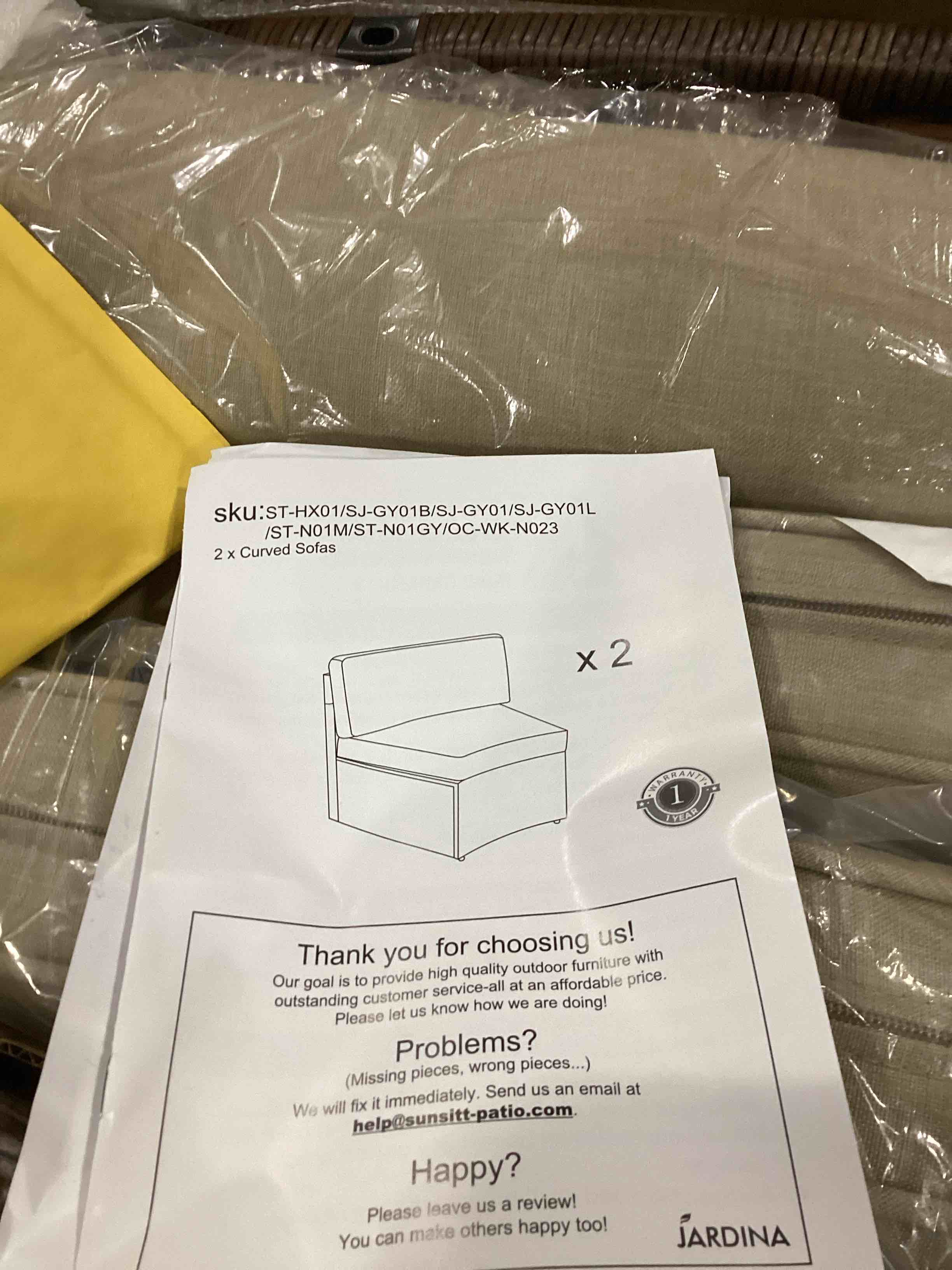 https://s3.amazonaws.com/lotting-images-prod/bidfta/TEA2412065_1746628995488.jpeg
