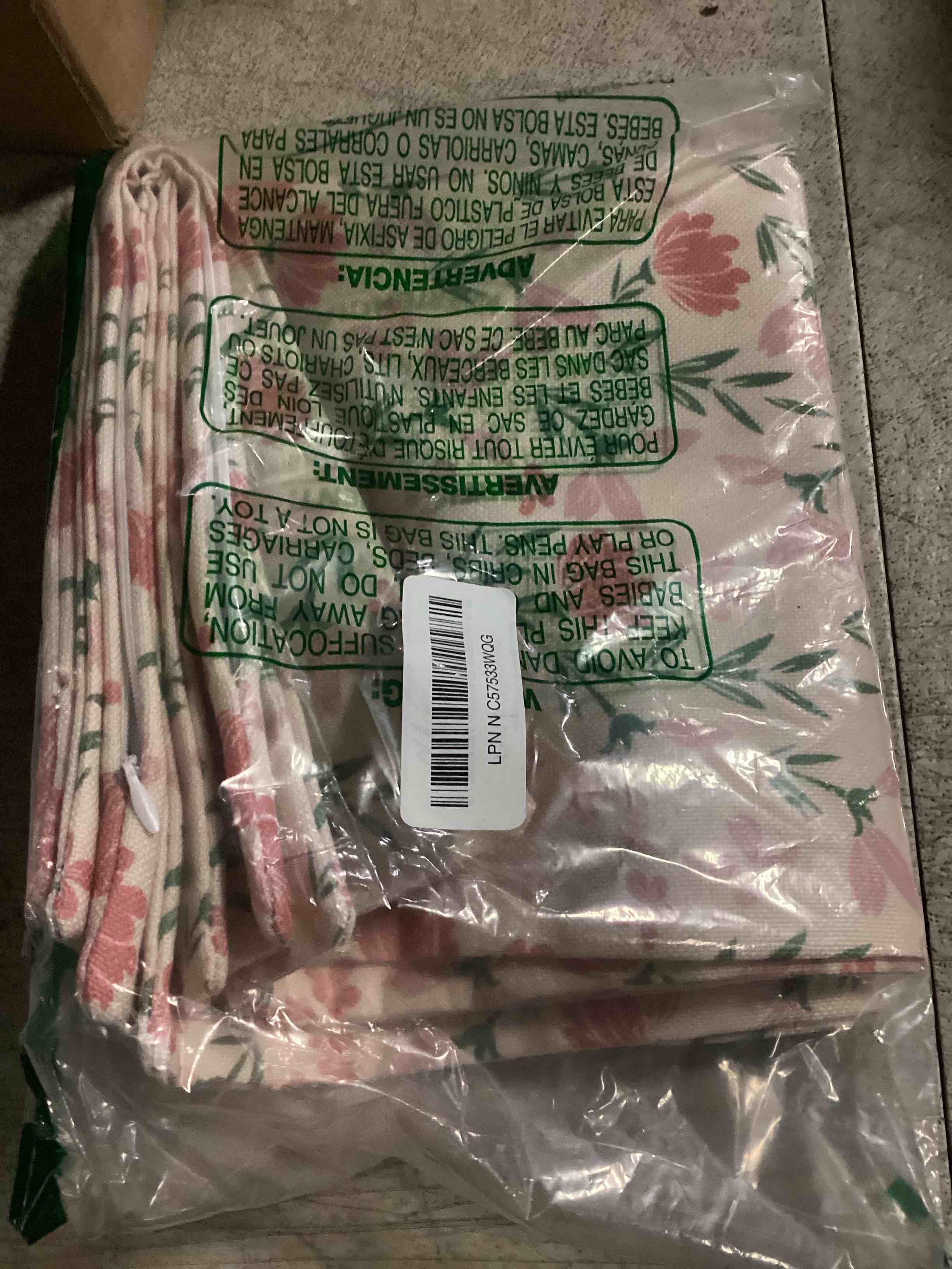 https://s3.amazonaws.com/lotting-images-prod/bidfta/TEA2413006_1751290865751.jpeg