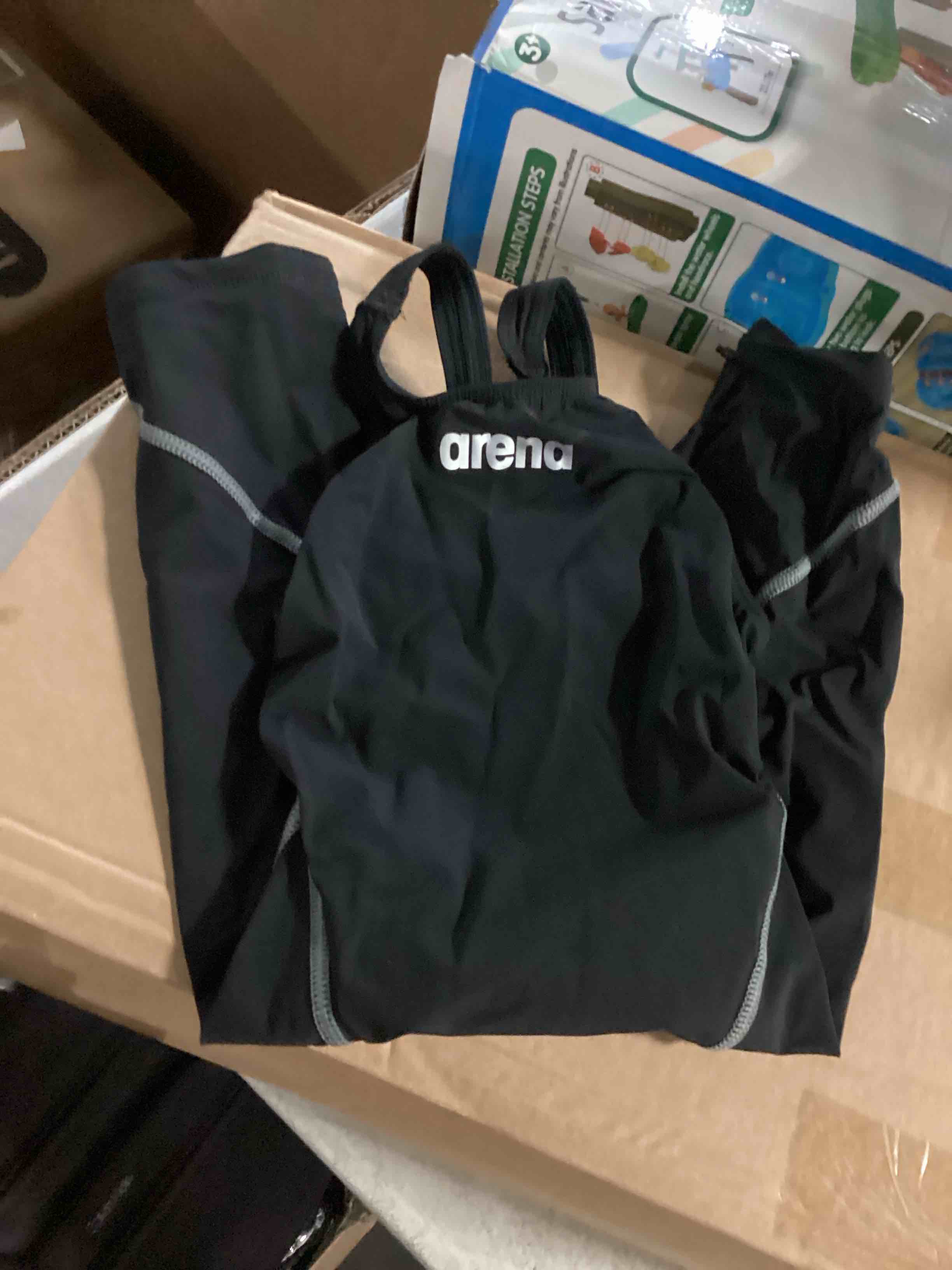 https://s3.amazonaws.com/lotting-images-prod/bidfta/TEA2413015_1751293215691.jpeg
