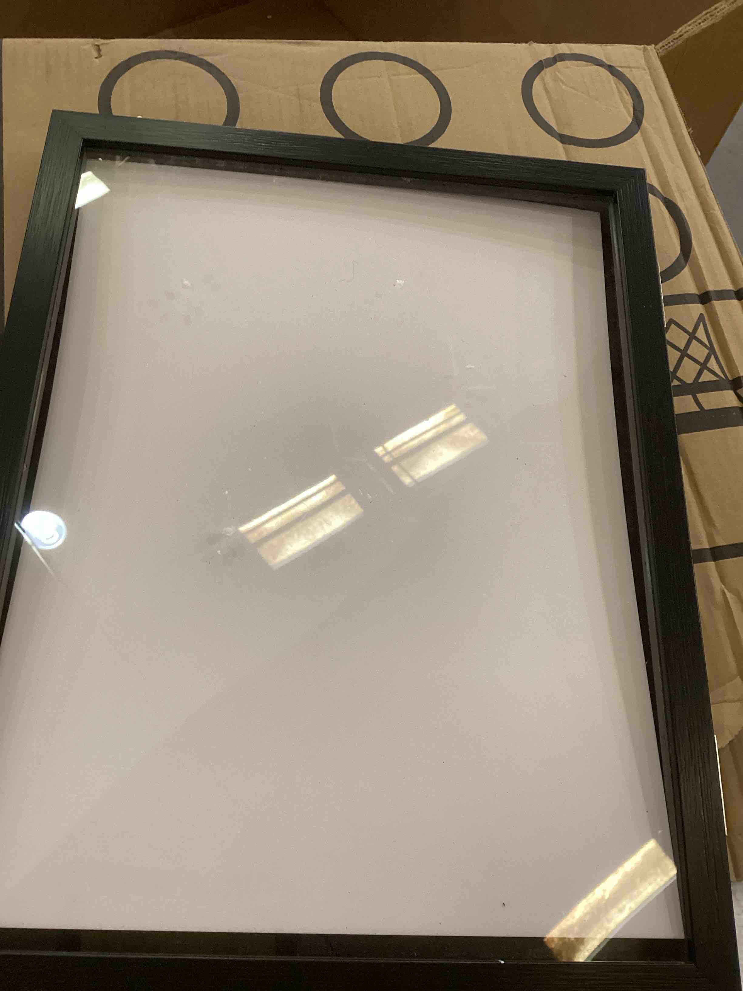 Condition photo showing Good Condition for frames