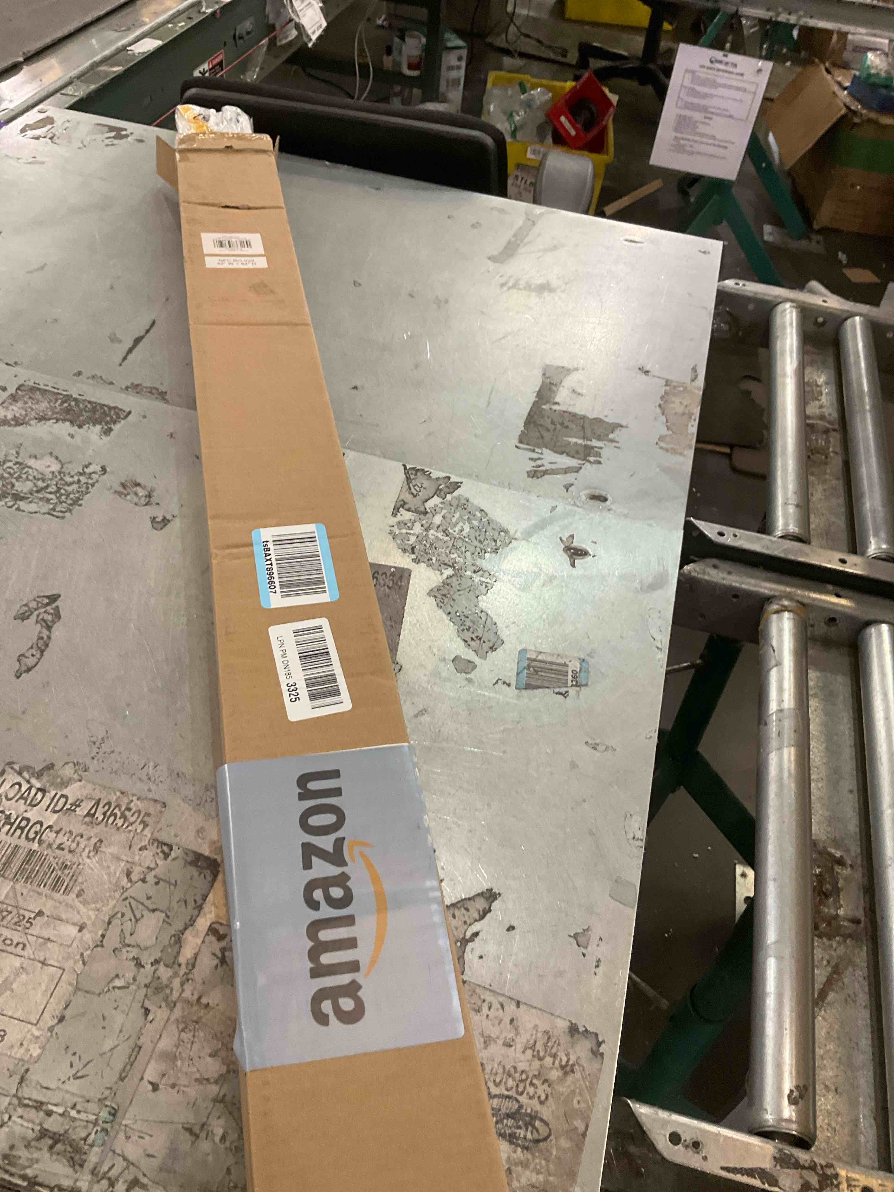 https://s3.amazonaws.com/lotting-images-prod/bidfta/TEA2466228_1744218253282.jpeg