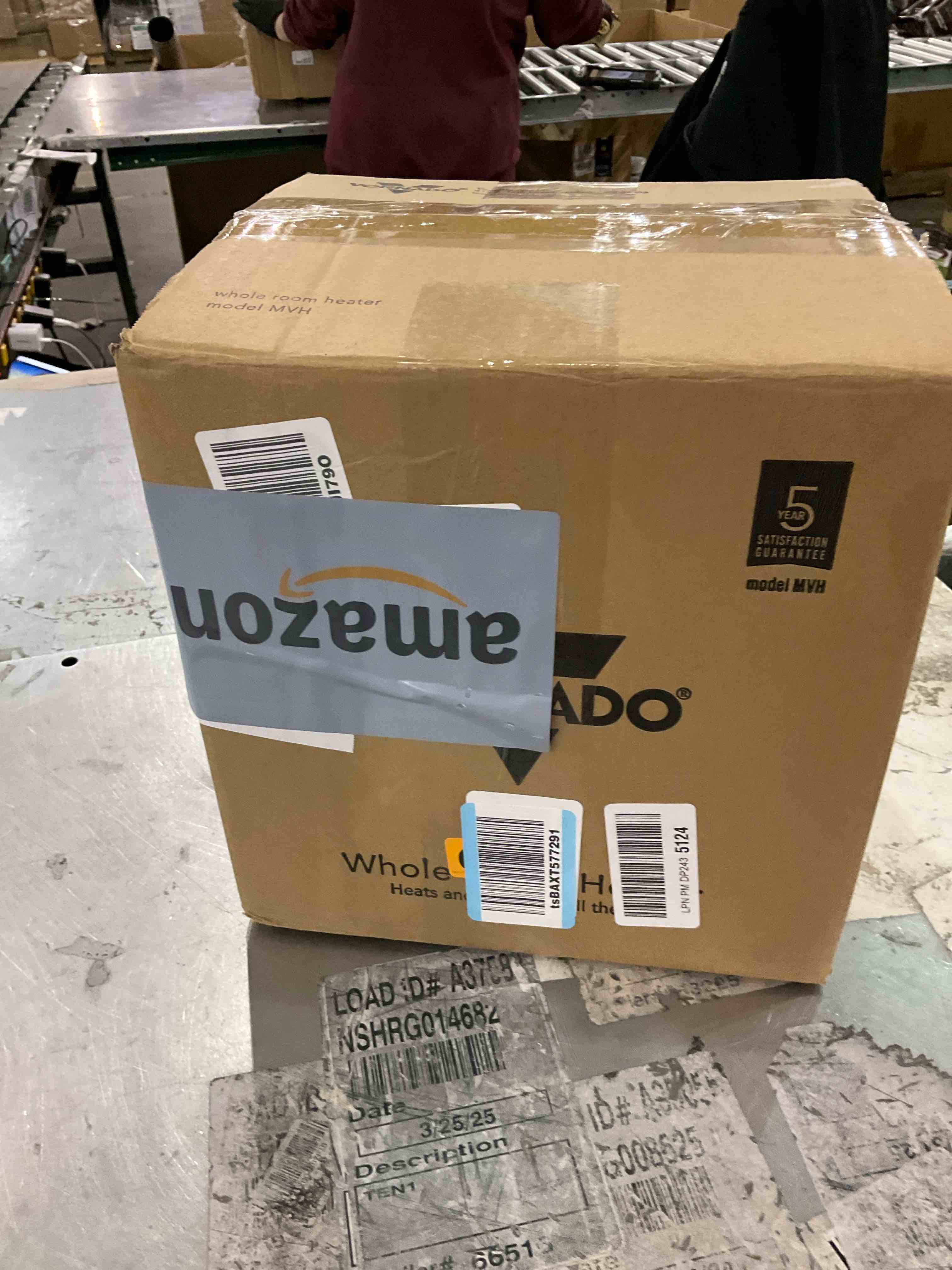 https://s3.amazonaws.com/lotting-images-prod/bidfta/TEA2466651_1744285684899.jpeg