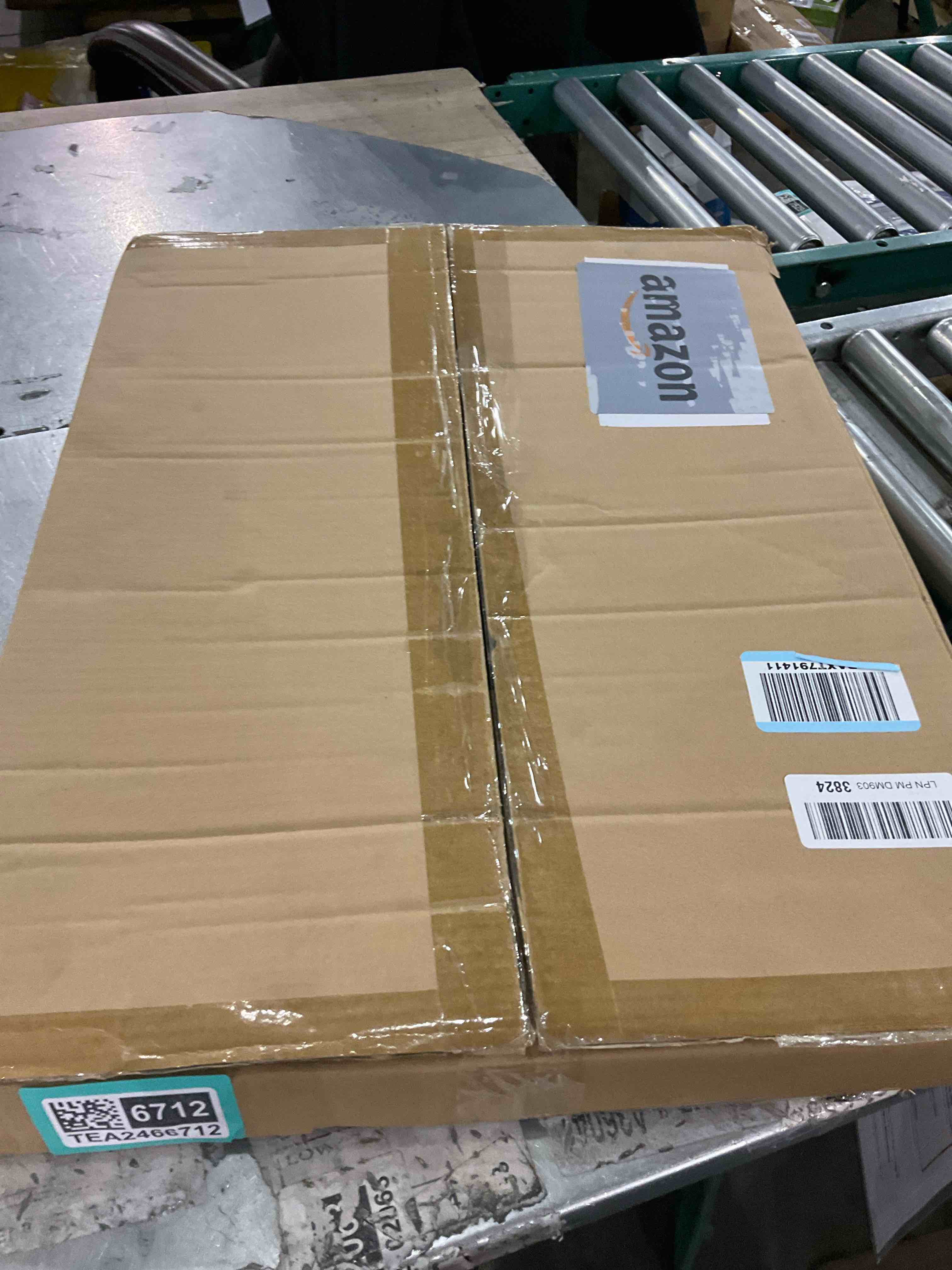 https://s3.amazonaws.com/lotting-images-prod/bidfta/TEA2466712_1744286317623.jpeg