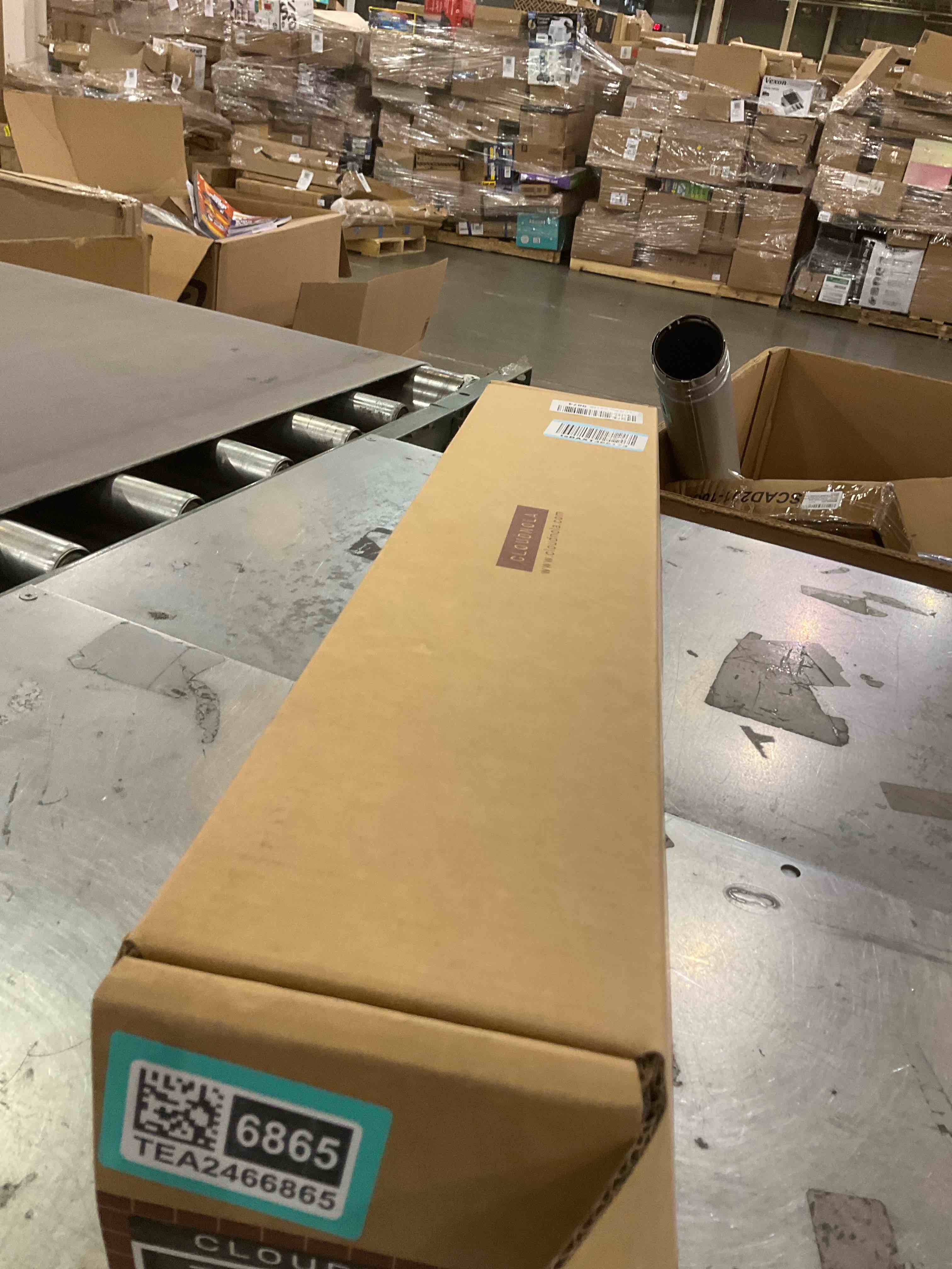 https://s3.amazonaws.com/lotting-images-prod/bidfta/TEA2466865_1744295425170.jpeg