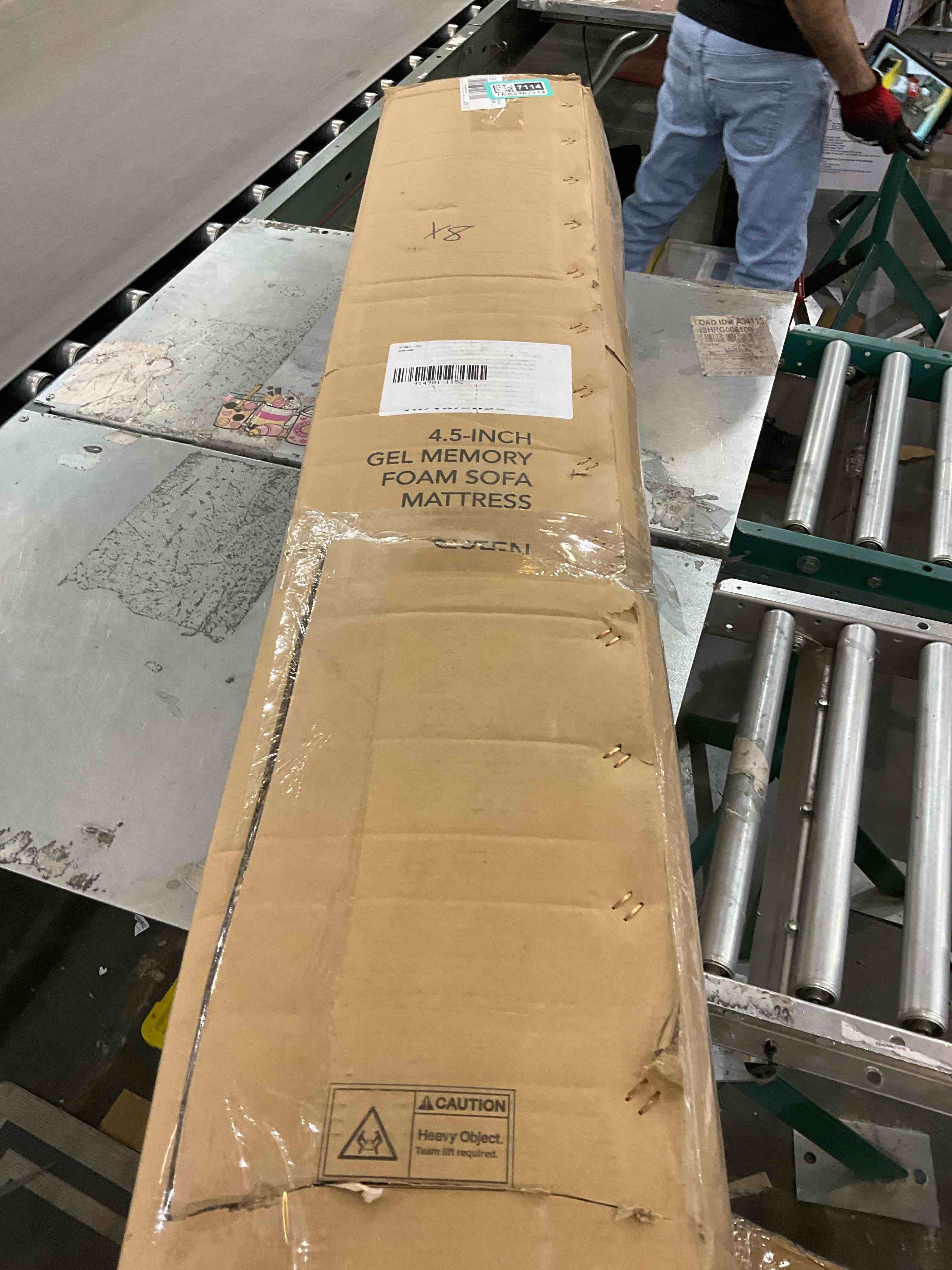 https://s3.amazonaws.com/lotting-images-prod/bidfta/TEA2467114_1742397930610.jpeg