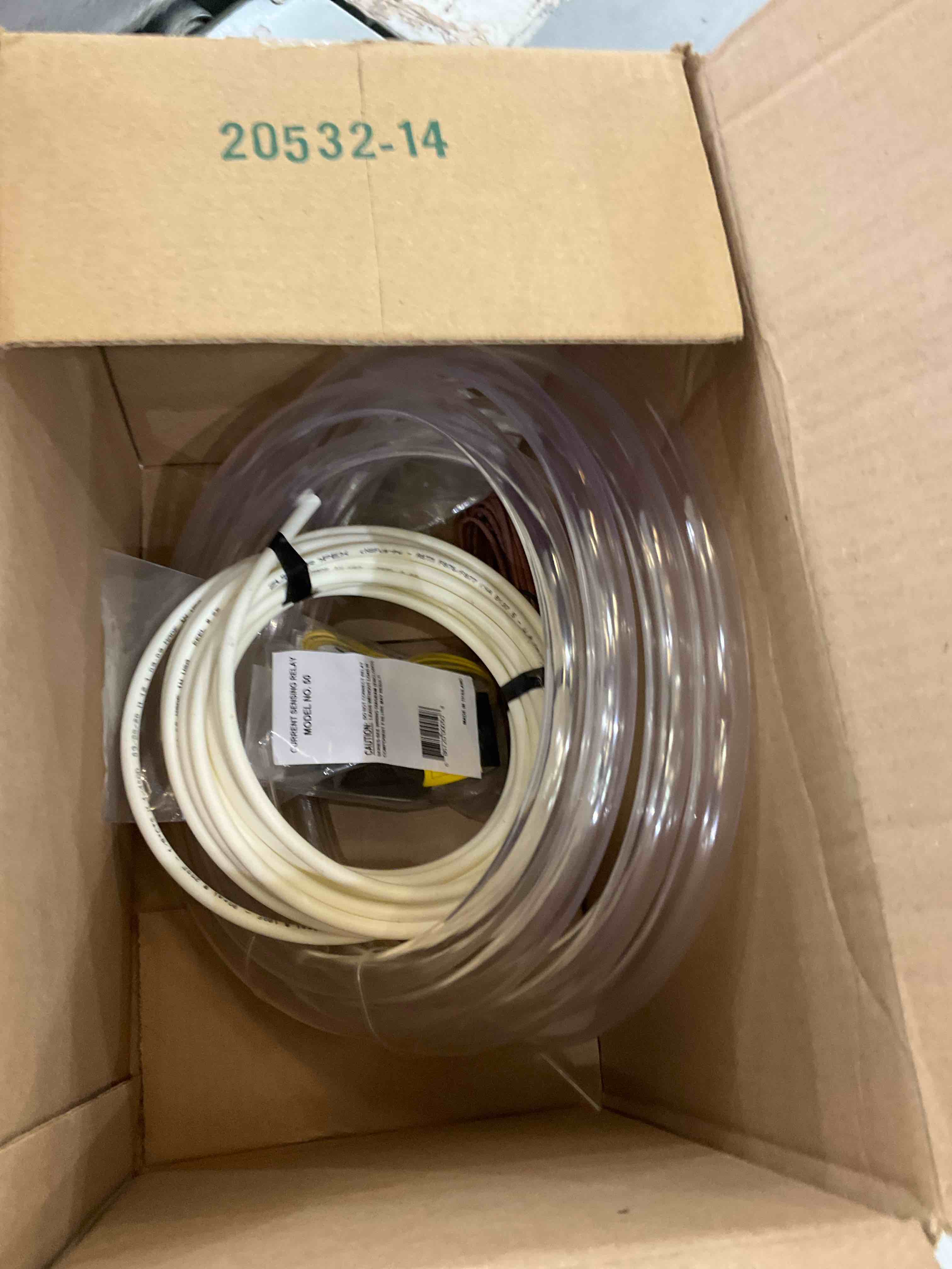 https://s3.amazonaws.com/lotting-images-prod/bidfta/TEA2468731_1742928908051.jpeg