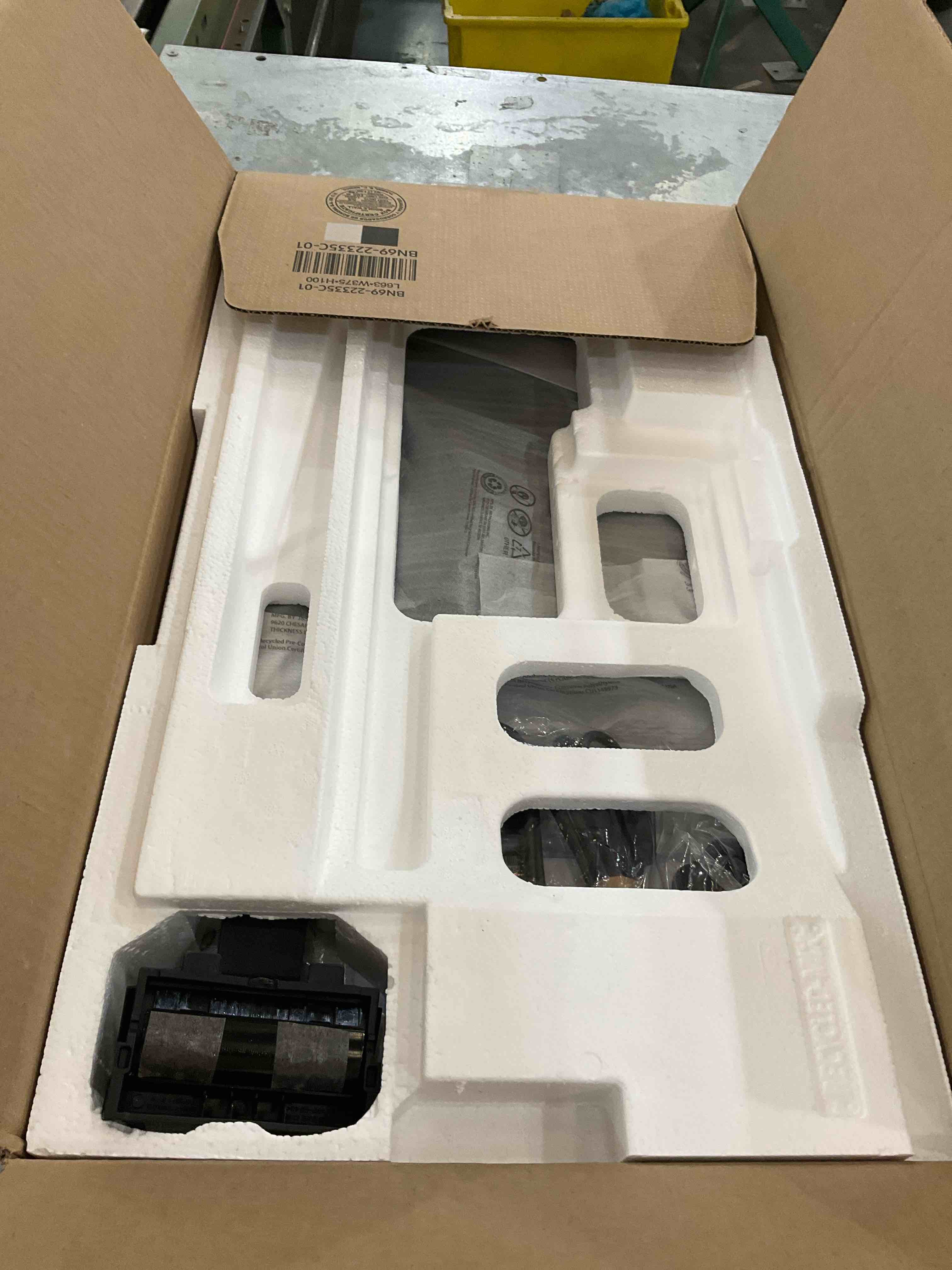 SAMSUNG T37F Series 24-Inch FHD 1080p Computer Monitor, 75Hz, IPS Panel, HDMI, Display Port, VESA Compatible, 3 Yr WRNTY (LF24T374FWNXGO),Blue/Black