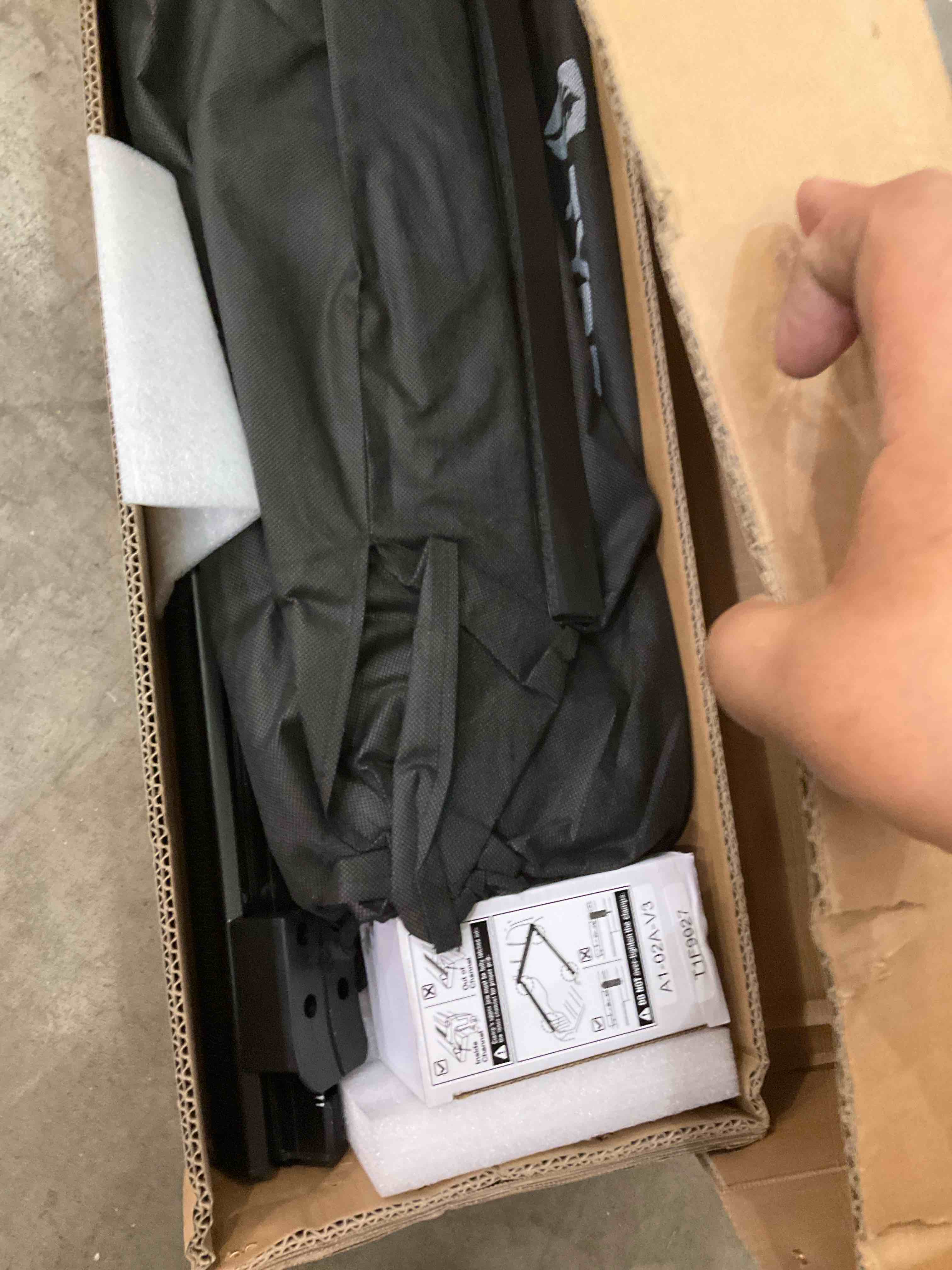 https://s3.amazonaws.com/lotting-images-prod/bidfta/TEA2470798_1743613801789.jpeg